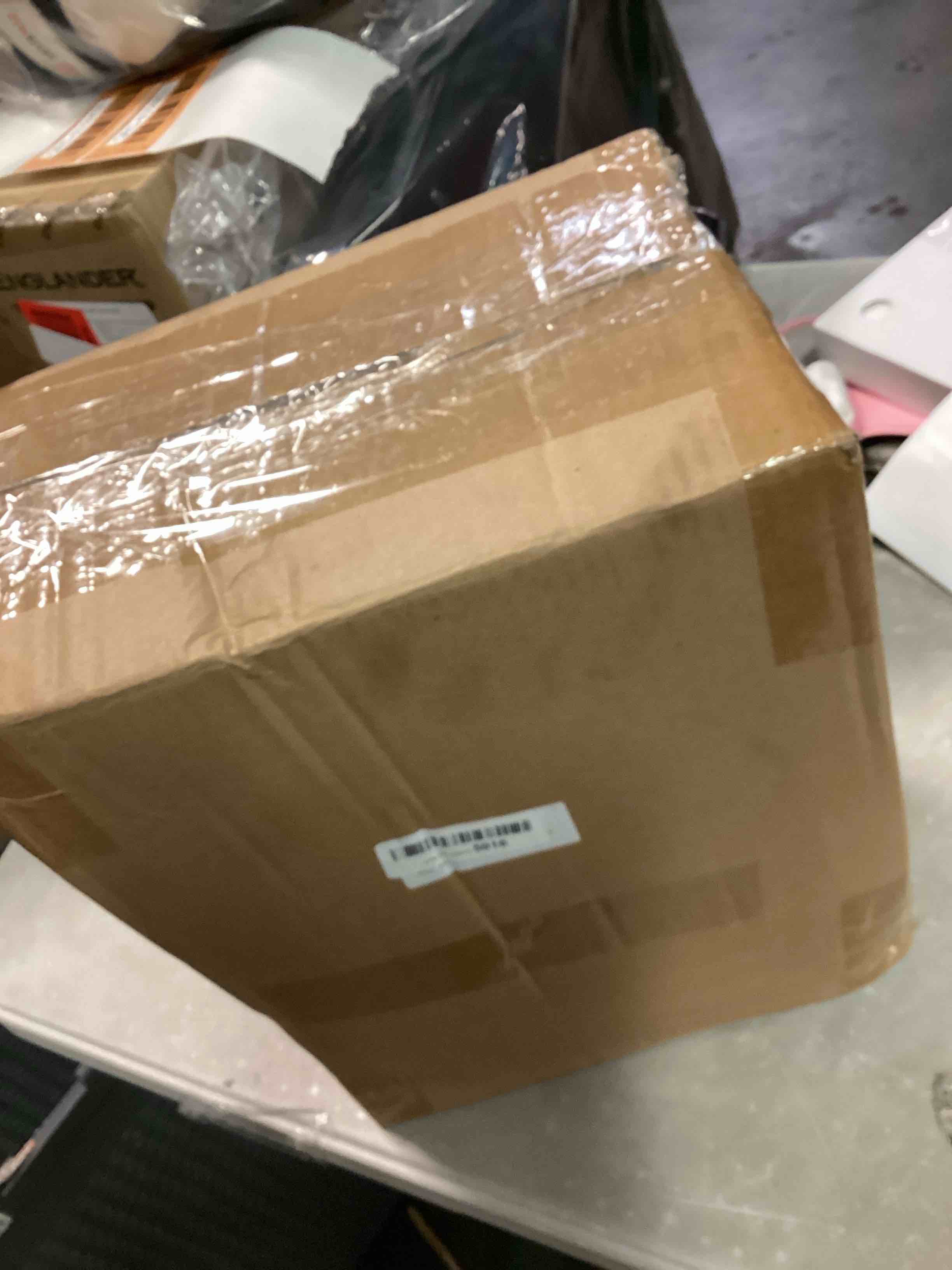https://s3.amazonaws.com/lotting-images-prod/bidfta/ORG6556637_1717680181211.jpeg