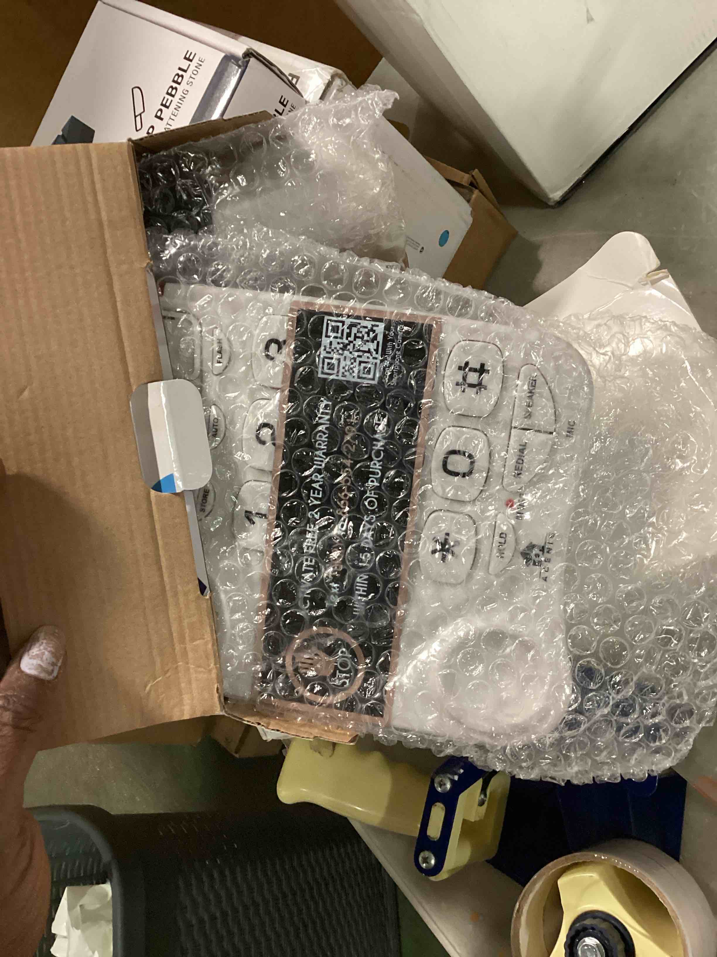 https://s3.amazonaws.com/lotting-images-prod/bidfta/ORG6556843_1717701914133.jpeg