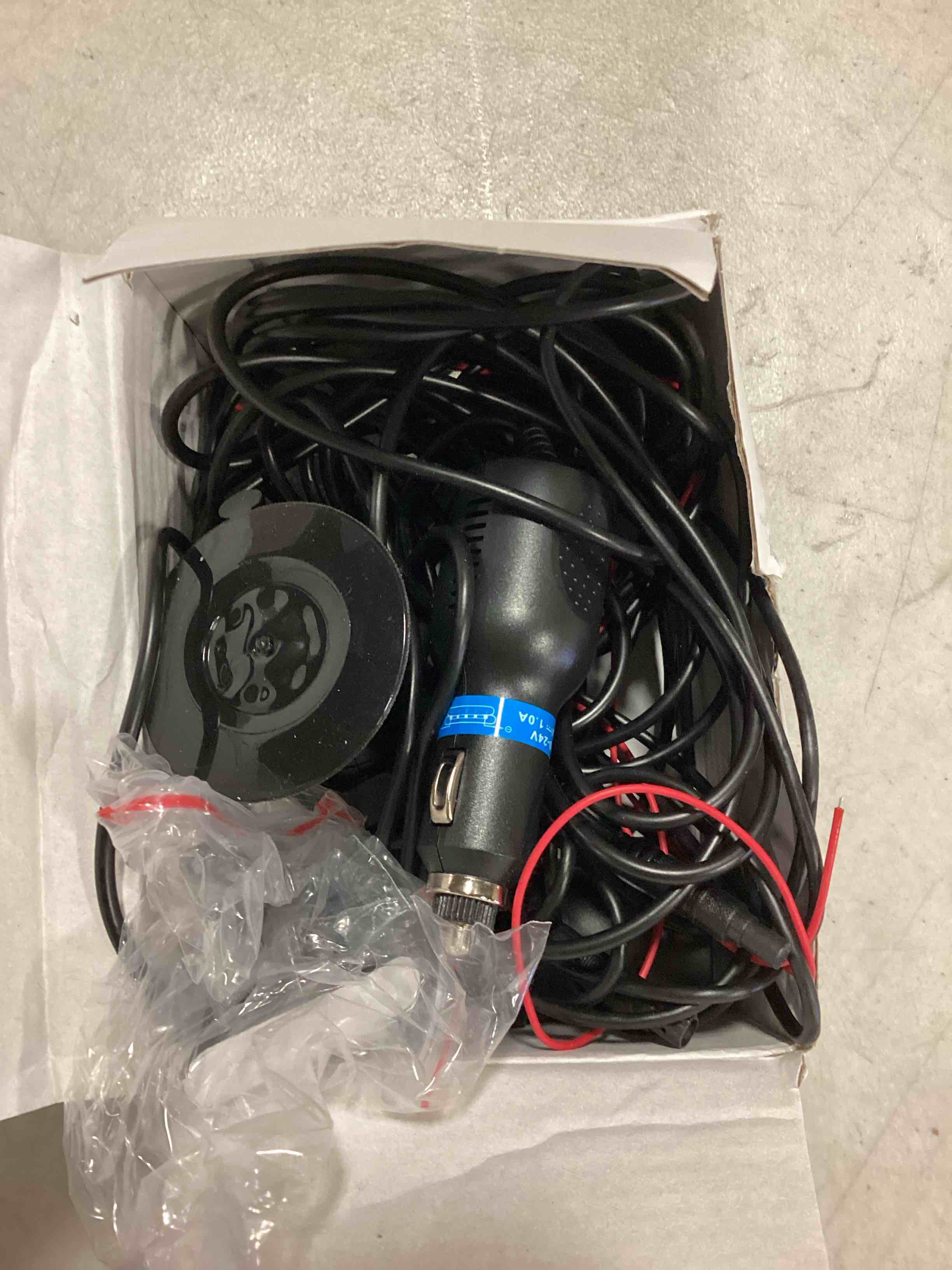 https://s3.amazonaws.com/lotting-images-prod/bidfta/ORG6558210_1718205735254.jpeg