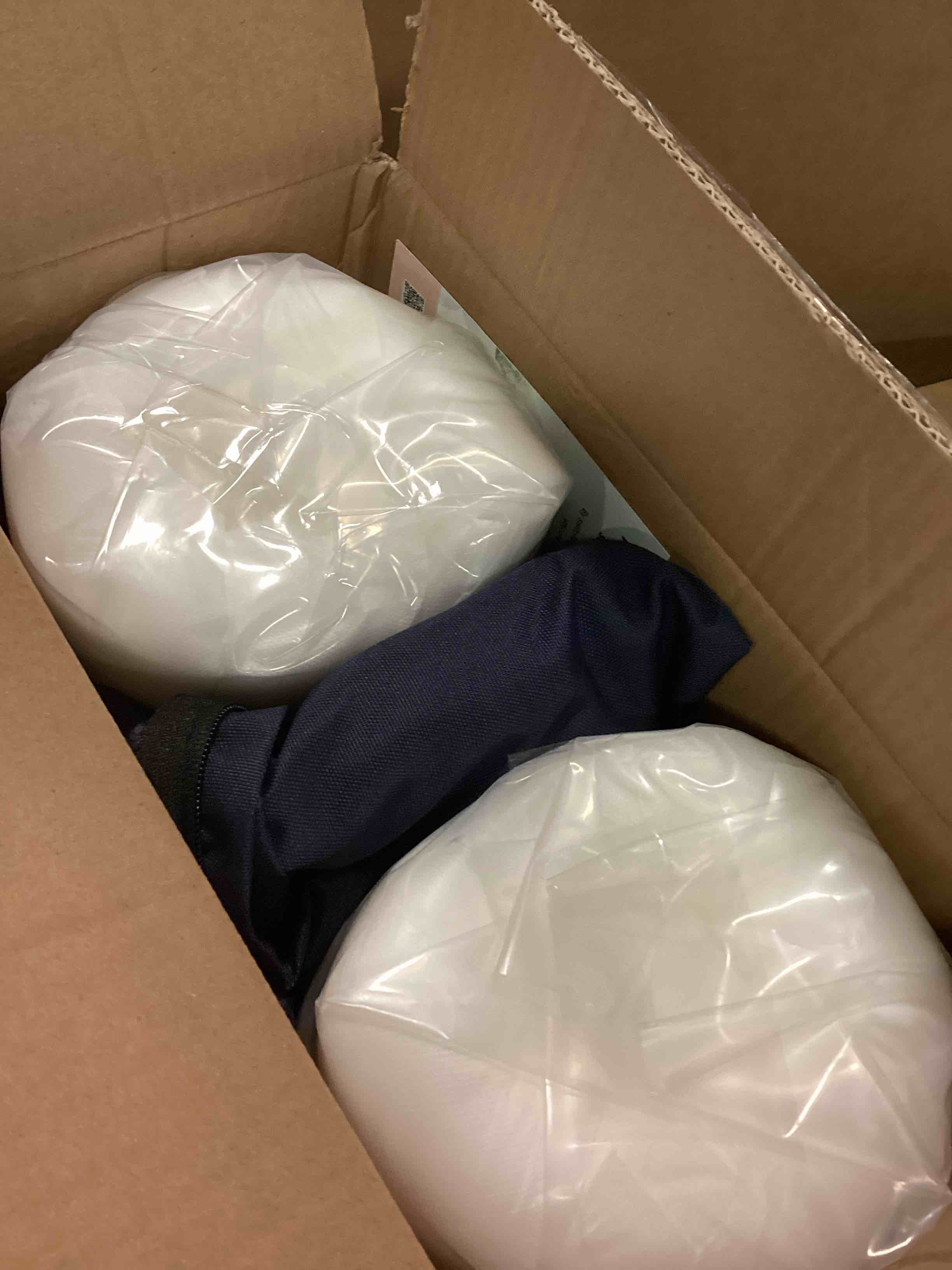 https://s3.amazonaws.com/lotting-images-prod/bidfta/ORG6558719_1717789145885.jpeg