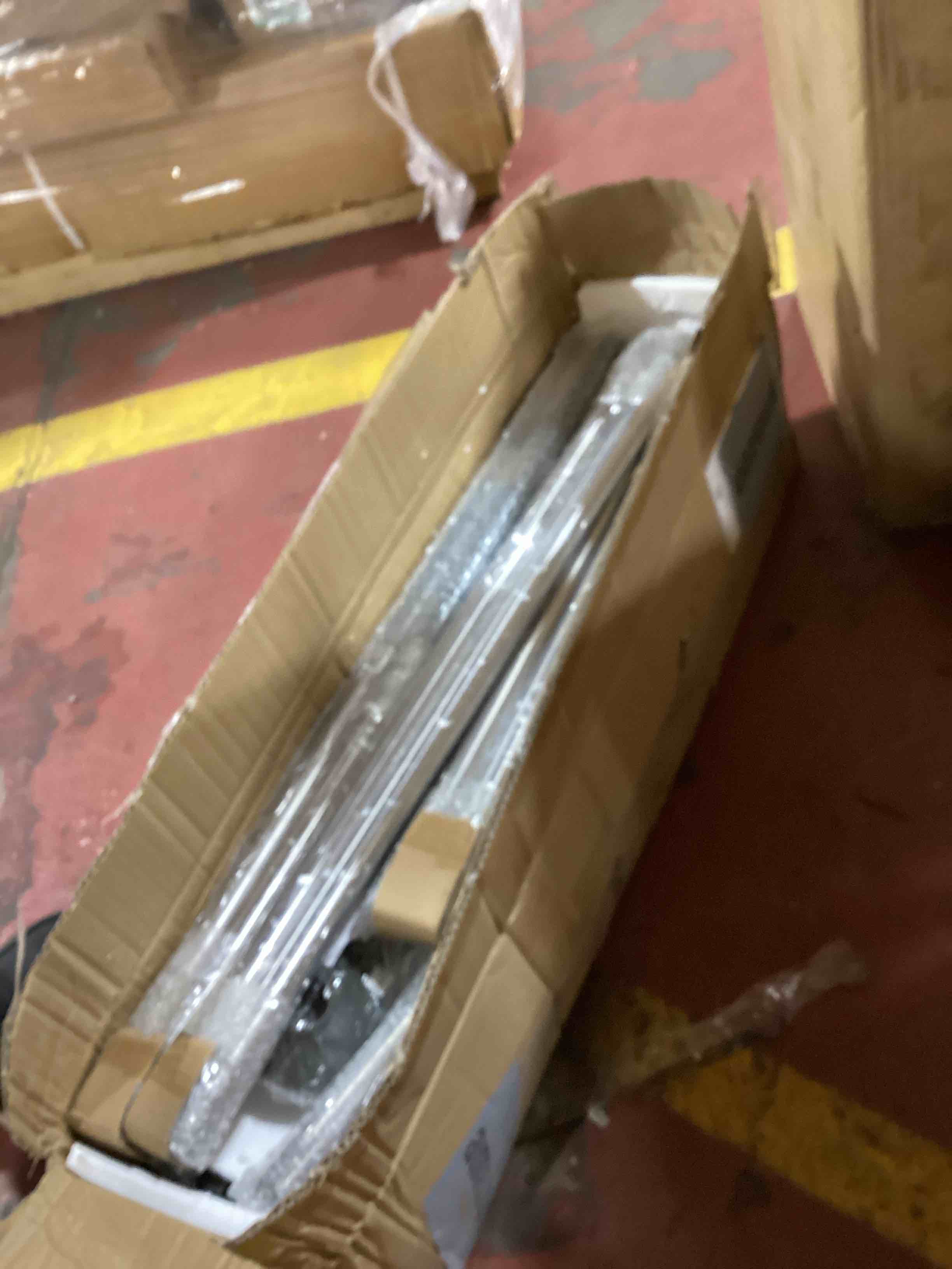 https://s3.amazonaws.com/lotting-images-prod/bidfta/ORG6565243_1718630005836.jpeg