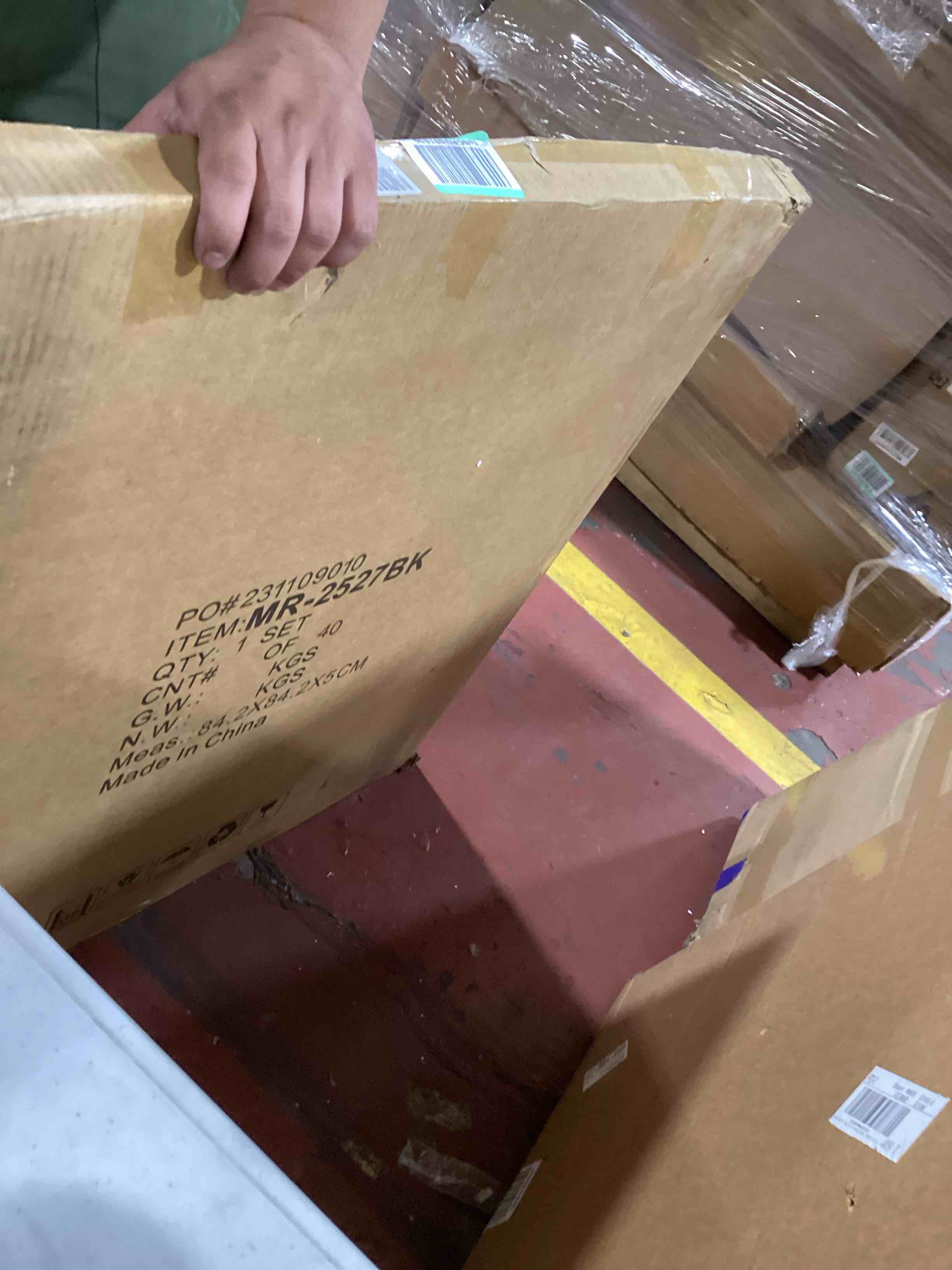 https://s3.amazonaws.com/lotting-images-prod/bidfta/ORG6565254_1718630632681.jpeg