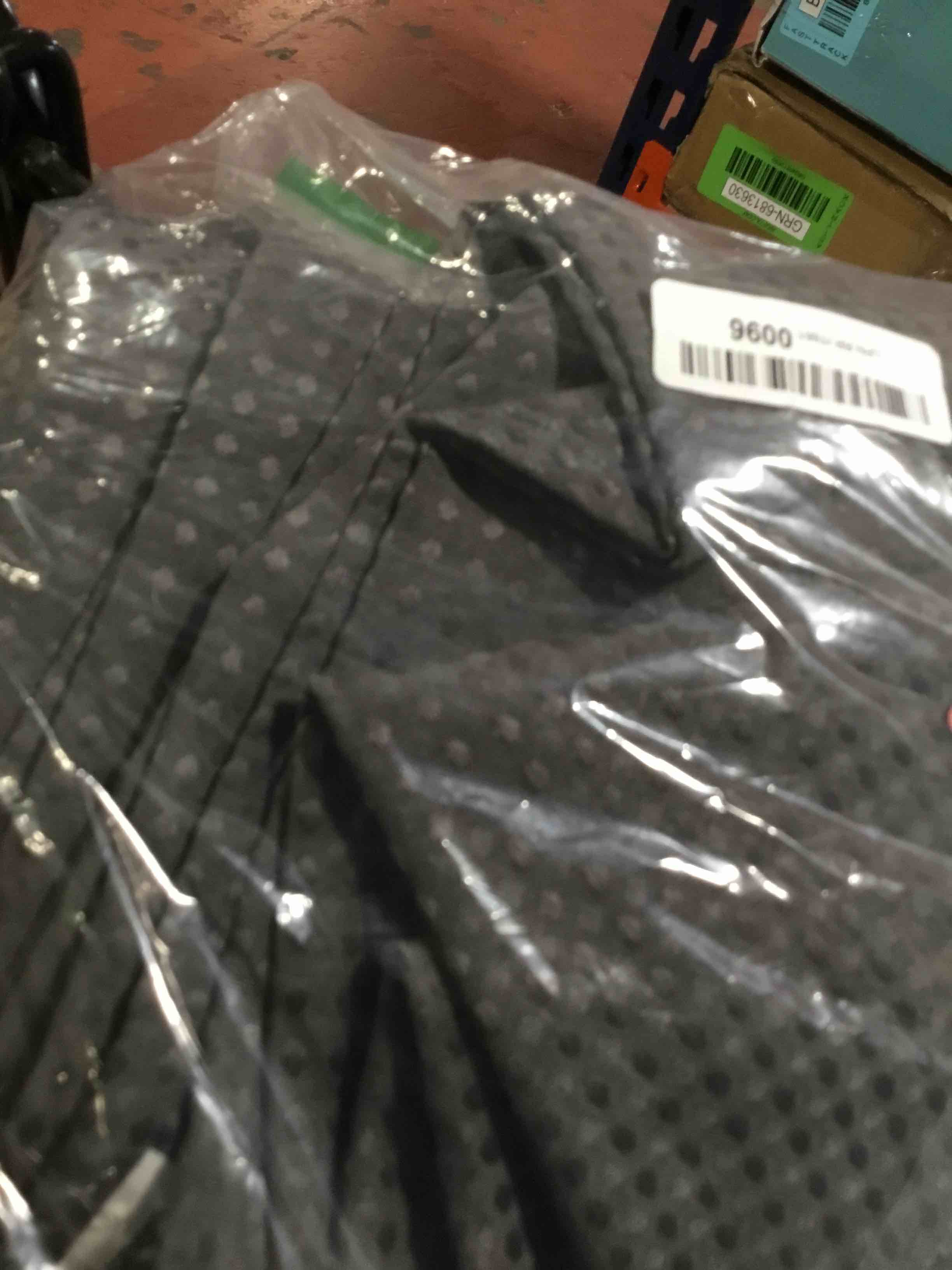 https://s3.amazonaws.com/lotting-images-prod/bidfta/ORG6565570_1721230170031.jpeg
