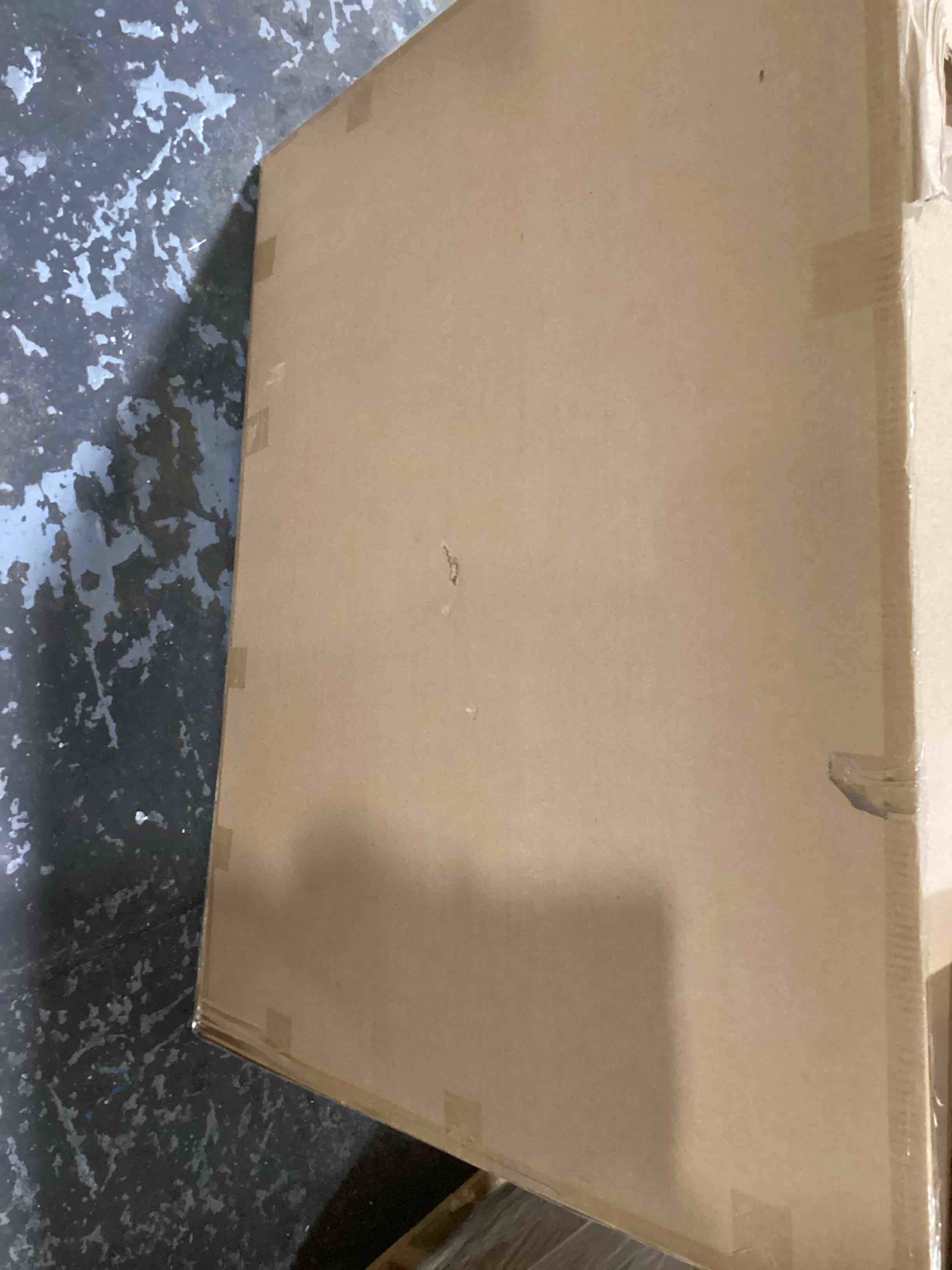 https://s3.amazonaws.com/lotting-images-prod/bidfta/ORG6565690_1721748704586.jpeg