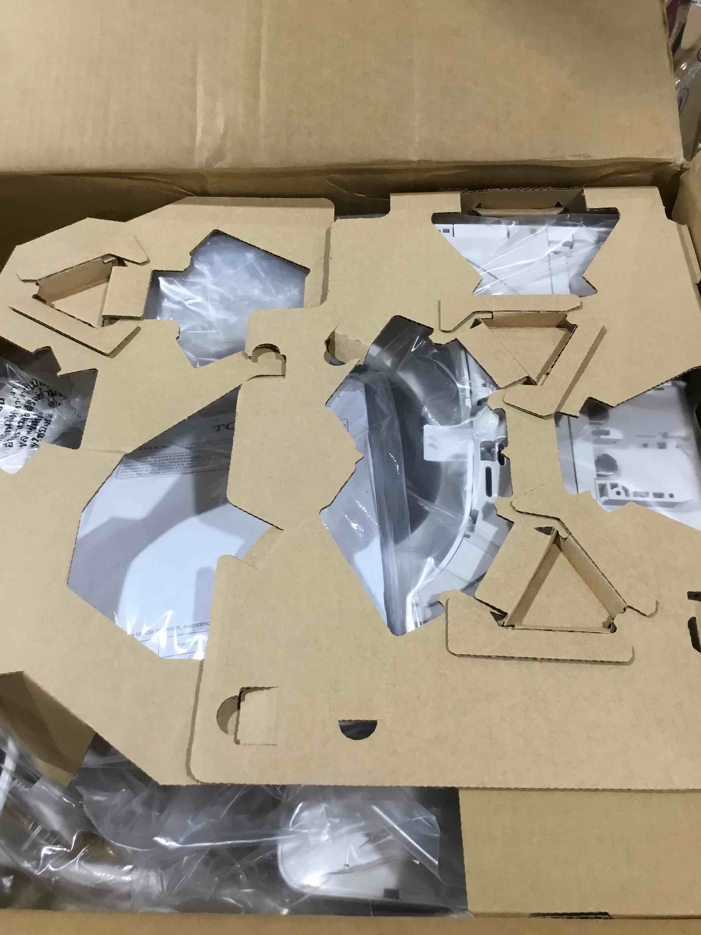 https://s3.amazonaws.com/lotting-images-prod/bidfta/ORG6566480_1717774628427.jpeg