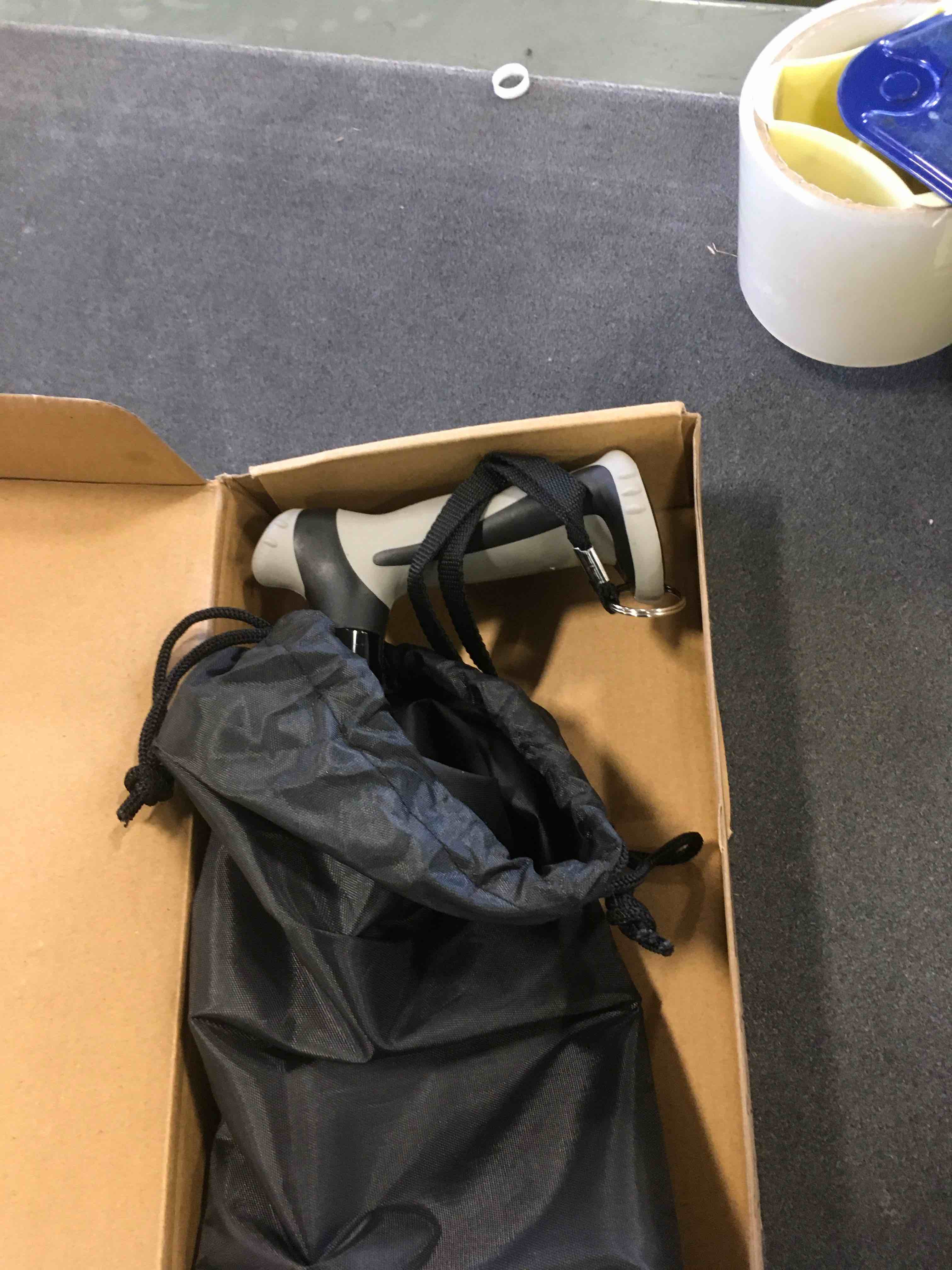 https://s3.amazonaws.com/lotting-images-prod/bidfta/ORG6571960_1716906551693.jpeg