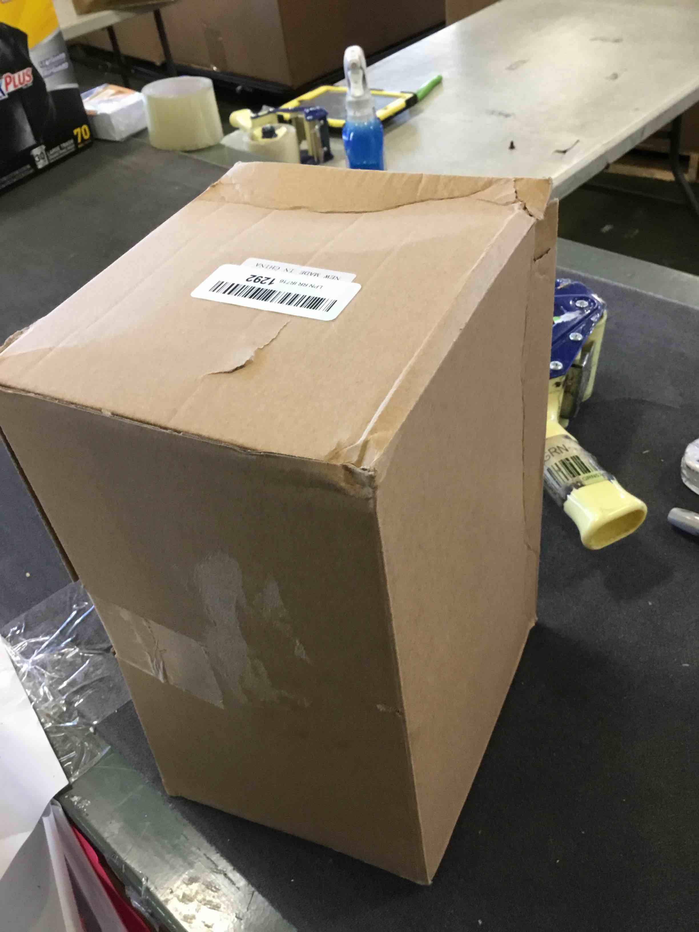 https://s3.amazonaws.com/lotting-images-prod/bidfta/ORG6572000_1716910500734.jpeg