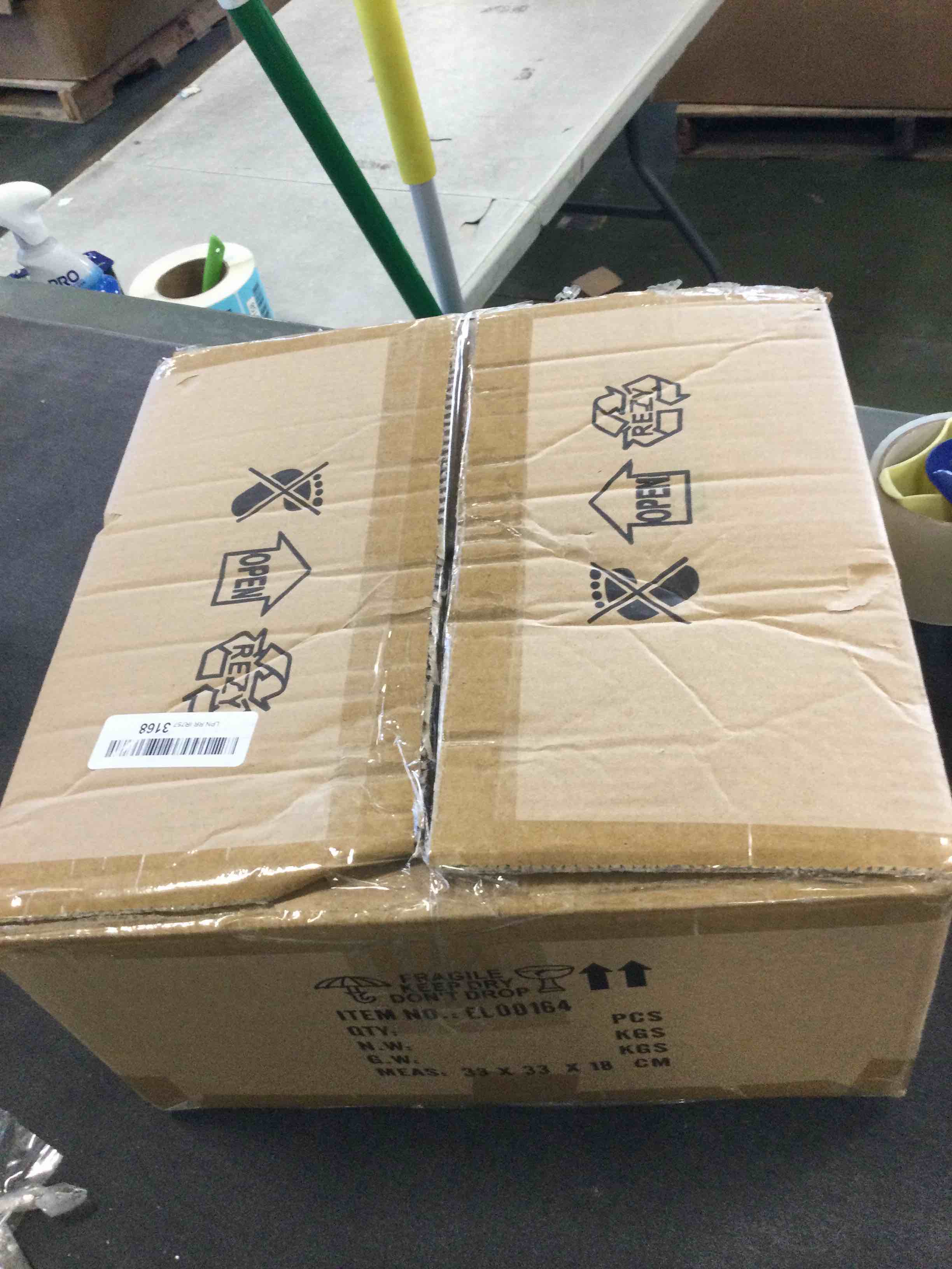 https://s3.amazonaws.com/lotting-images-prod/bidfta/ORG6572780_1717159440415.jpeg