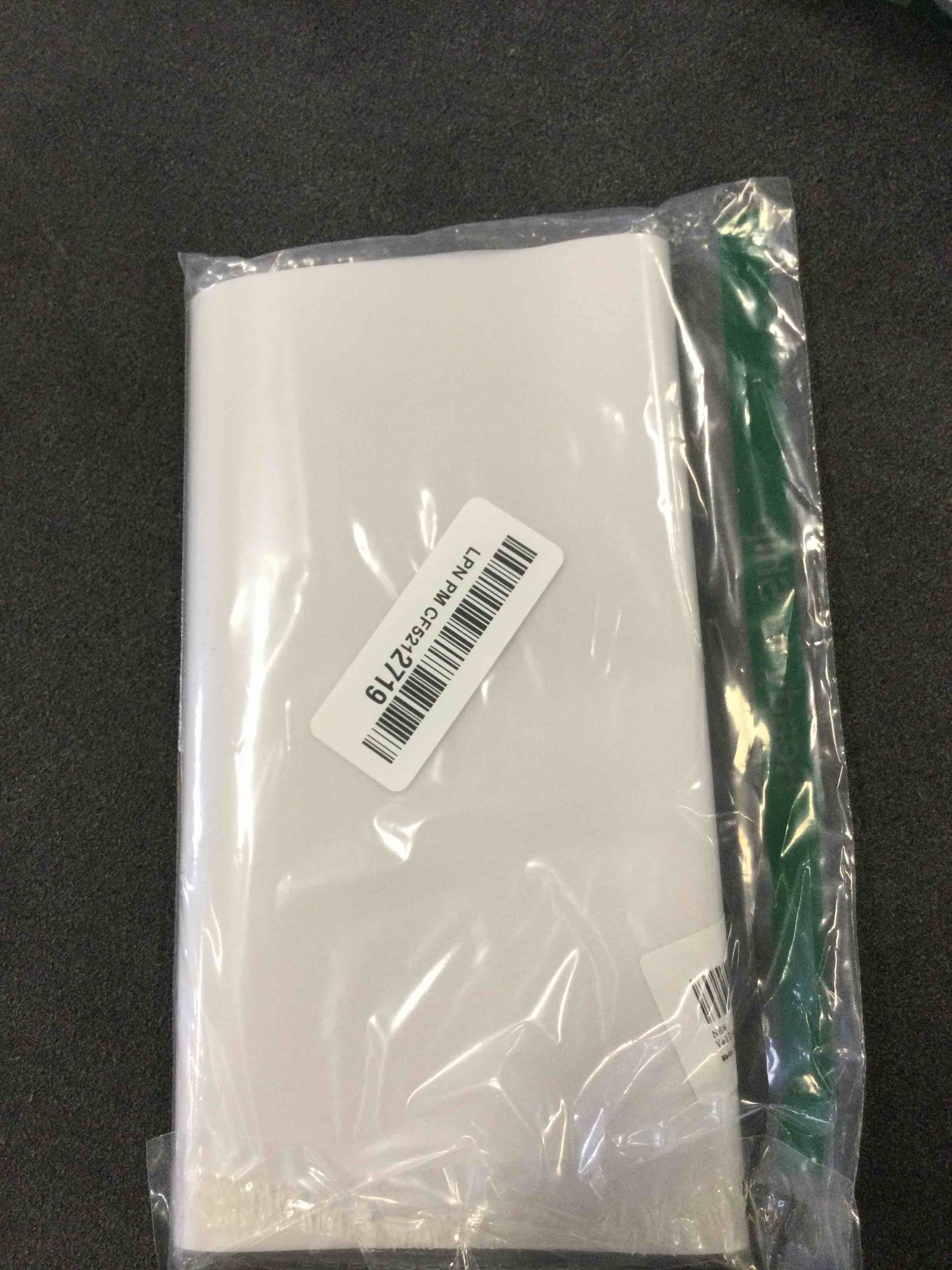https://s3.amazonaws.com/lotting-images-prod/bidfta/ORG6572901_1717174330776.jpeg