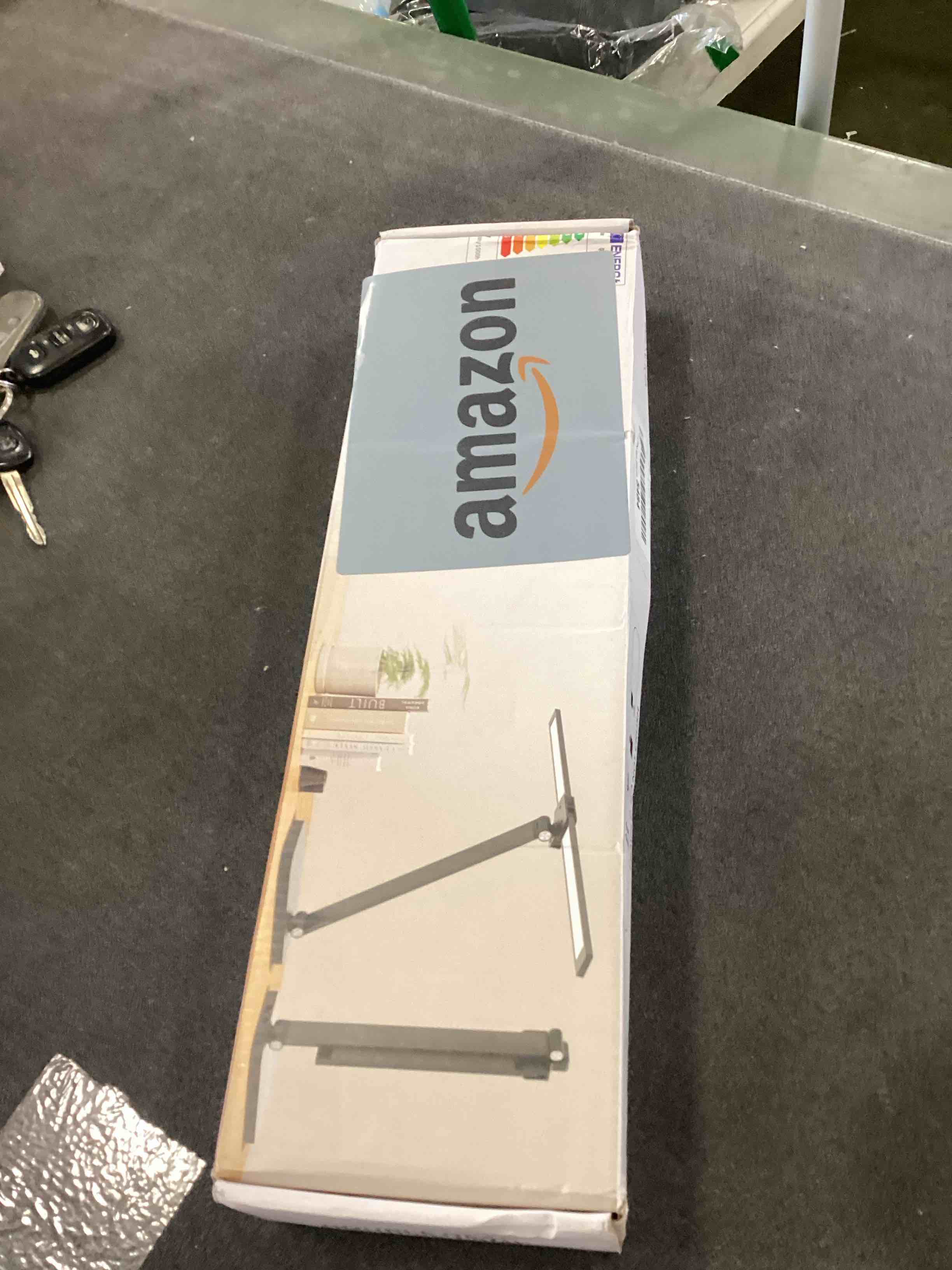 https://s3.amazonaws.com/lotting-images-prod/bidfta/ORG6573374_1717428246501.jpeg