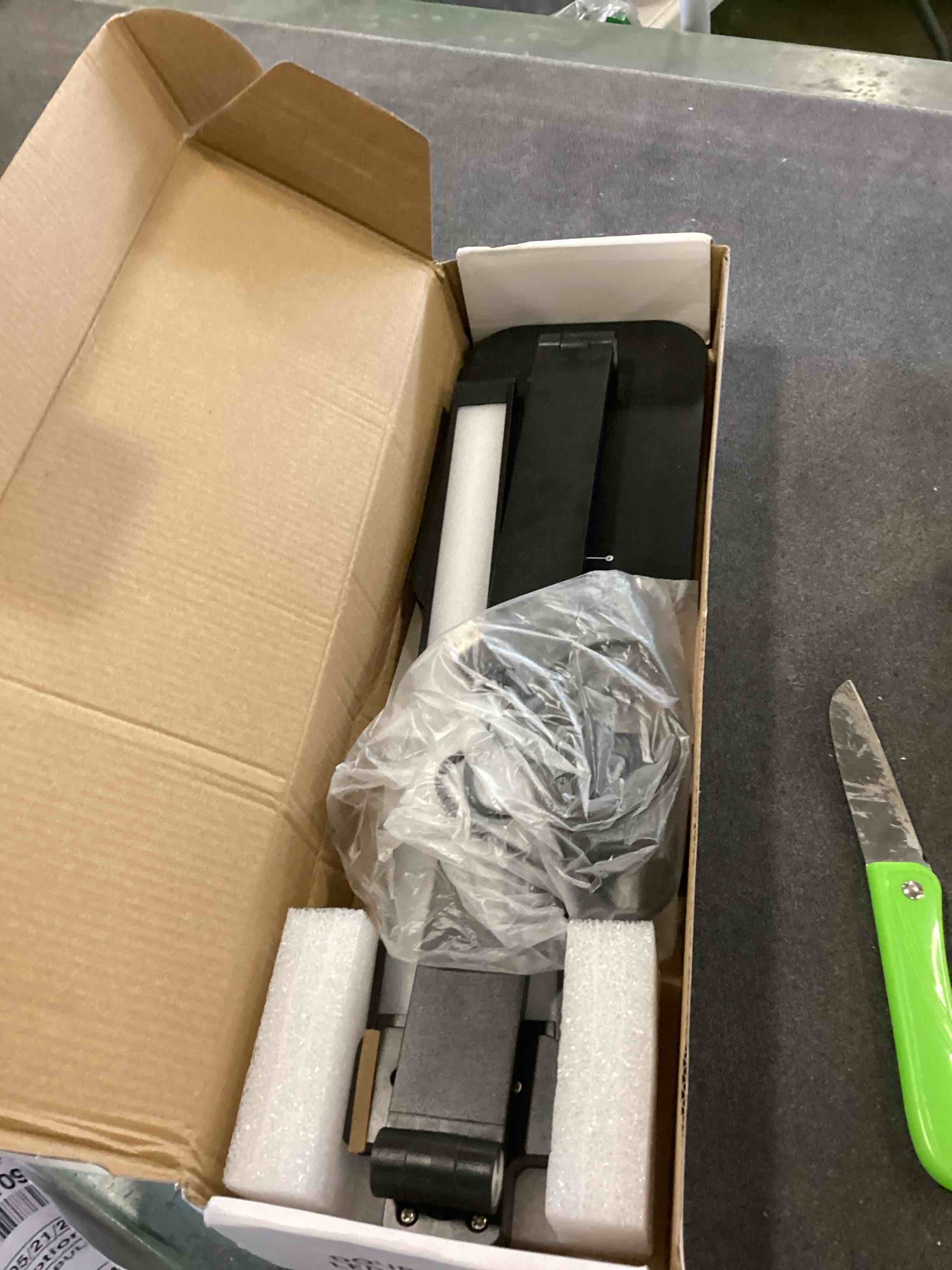 https://s3.amazonaws.com/lotting-images-prod/bidfta/ORG6573374_1717428260796.jpeg
