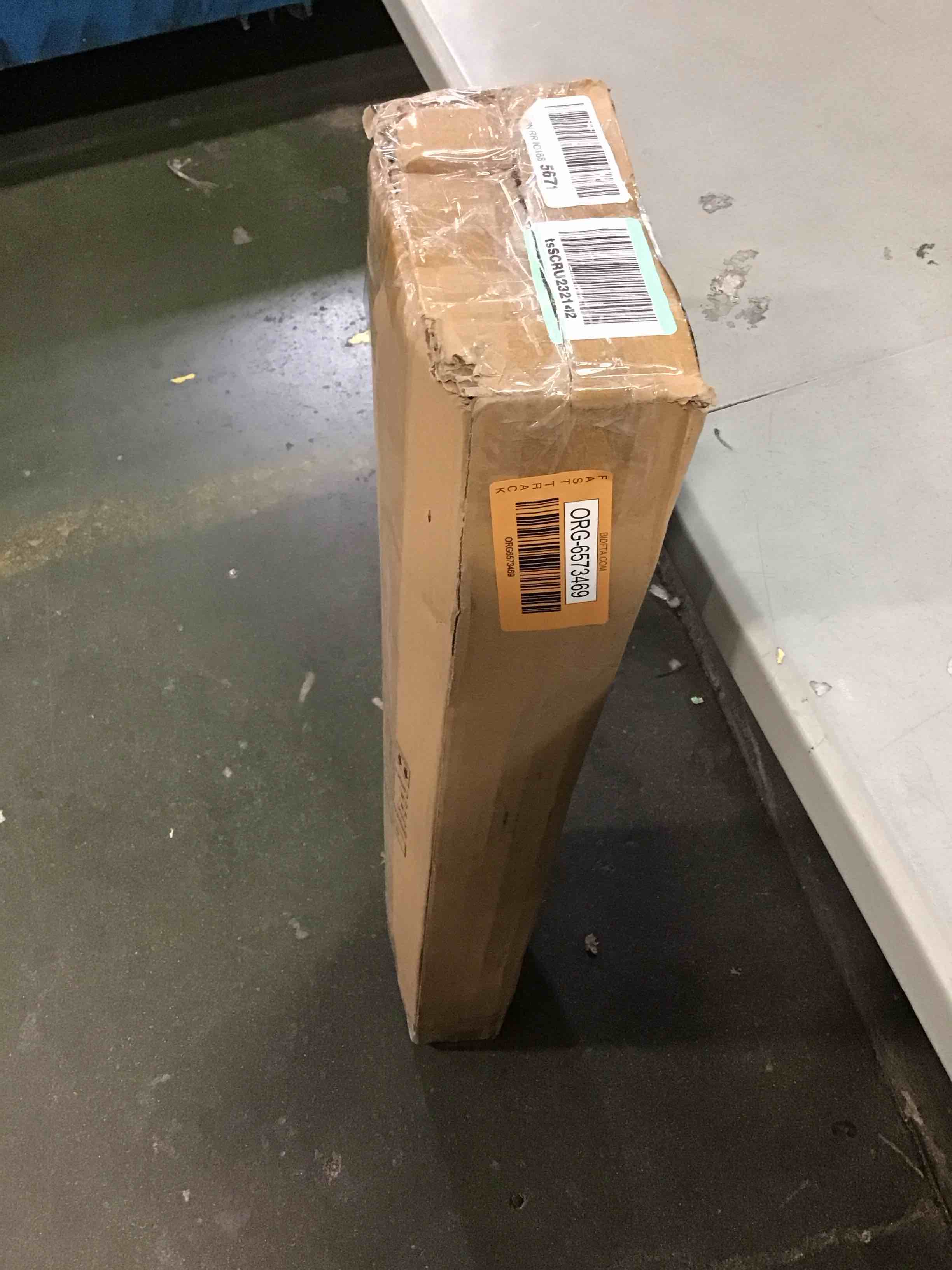 https://s3.amazonaws.com/lotting-images-prod/bidfta/ORG6573469_1716297196085.jpeg