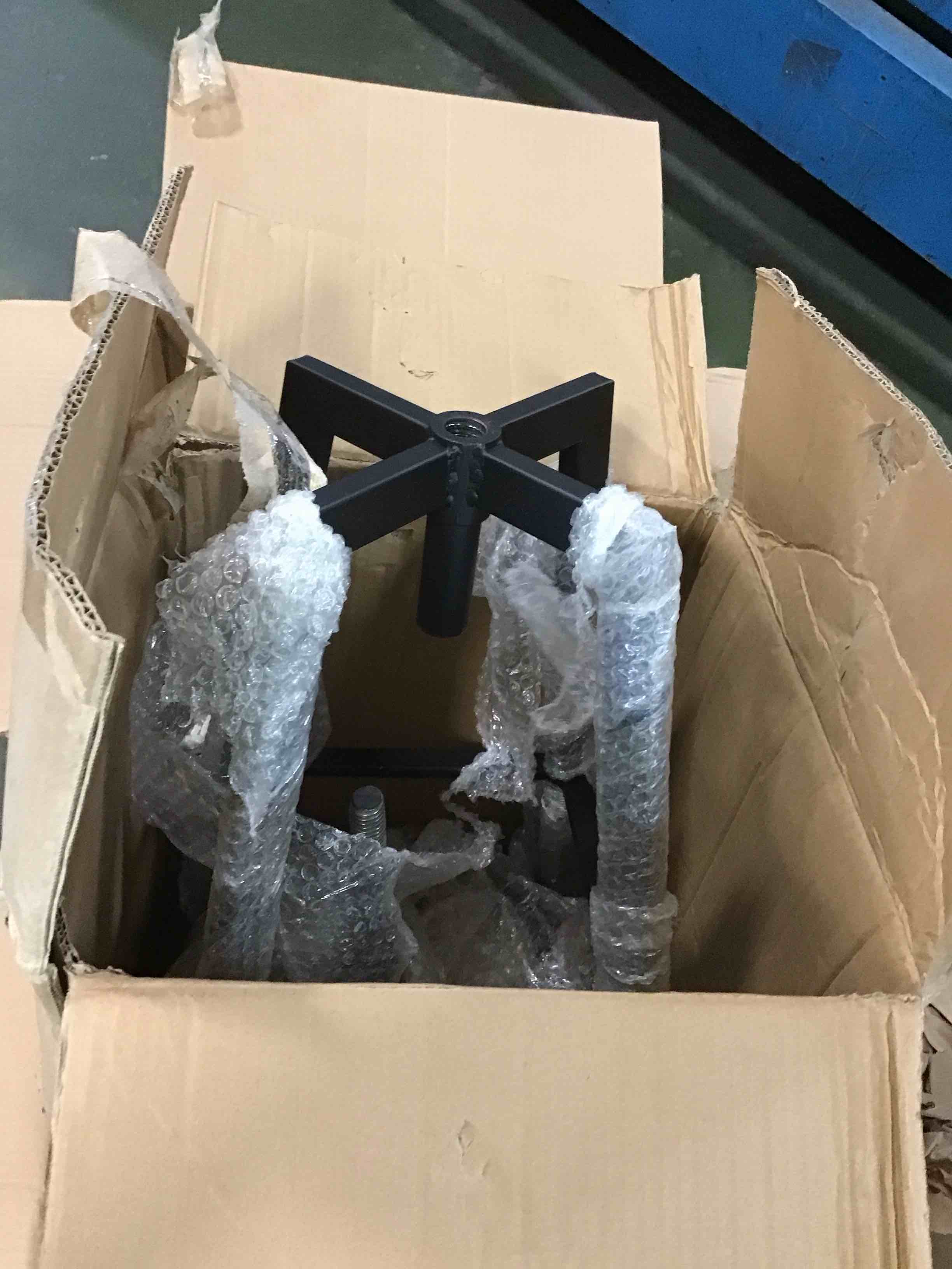 https://s3.amazonaws.com/lotting-images-prod/bidfta/ORG6573603_1716316880916.jpeg