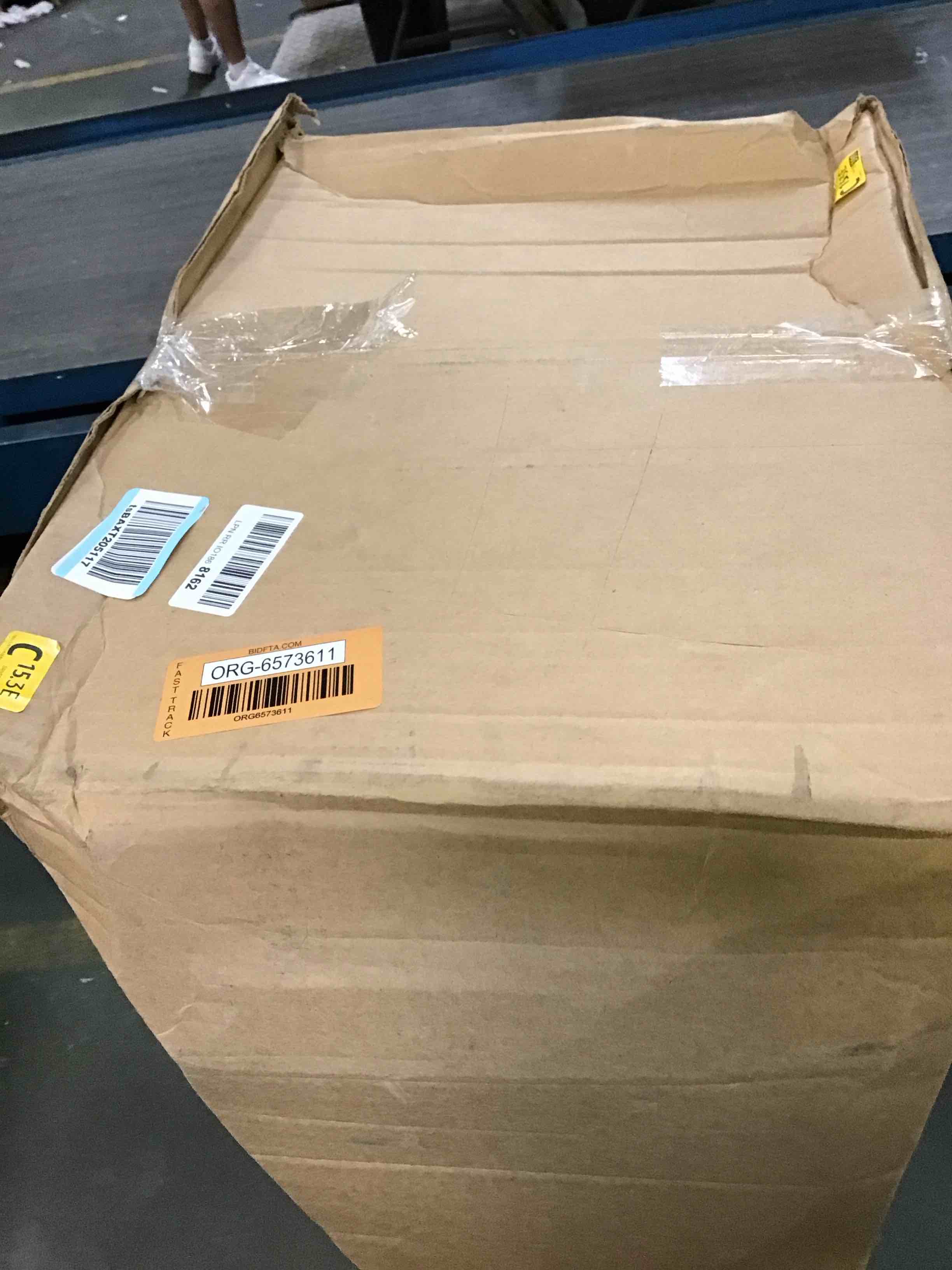 https://s3.amazonaws.com/lotting-images-prod/bidfta/ORG6573611_1716319323223.jpeg