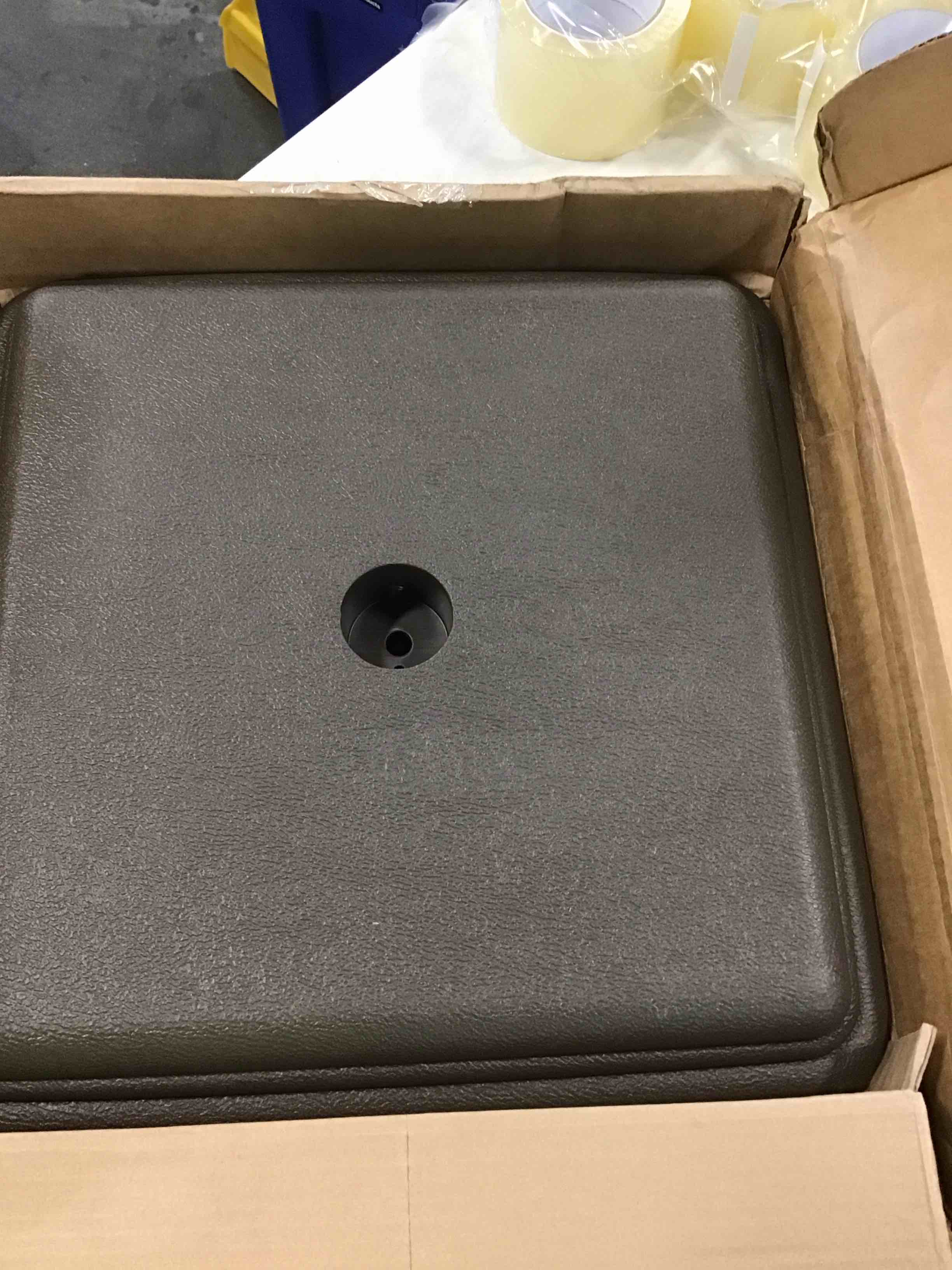 https://s3.amazonaws.com/lotting-images-prod/bidfta/ORG6574498_1717003122322.jpeg