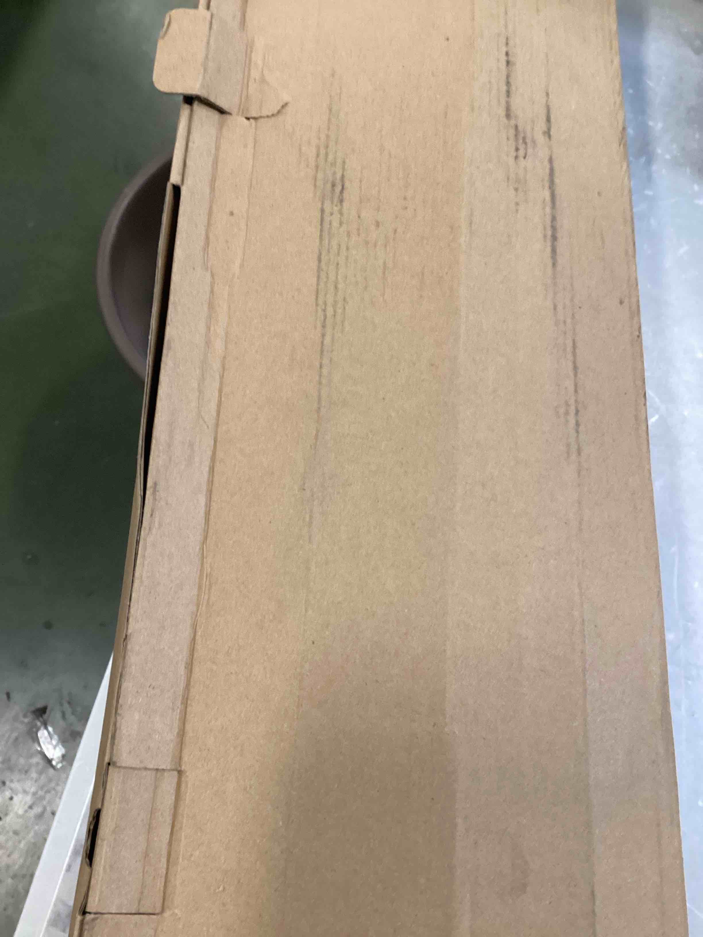 https://s3.amazonaws.com/lotting-images-prod/bidfta/ORG6575076_1716407779087.jpeg