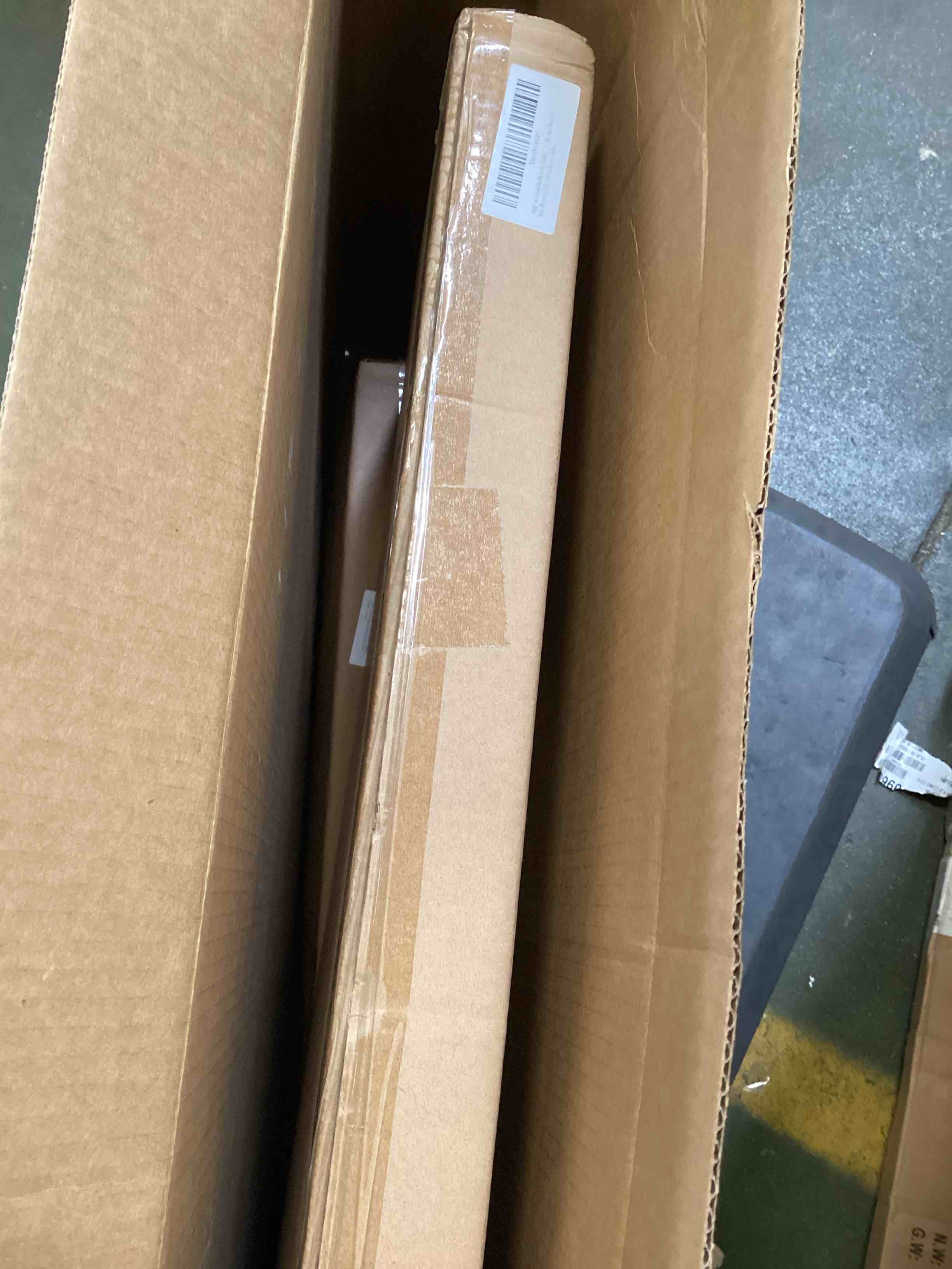 https://s3.amazonaws.com/lotting-images-prod/bidfta/ORG6575133_1716475535824.jpeg