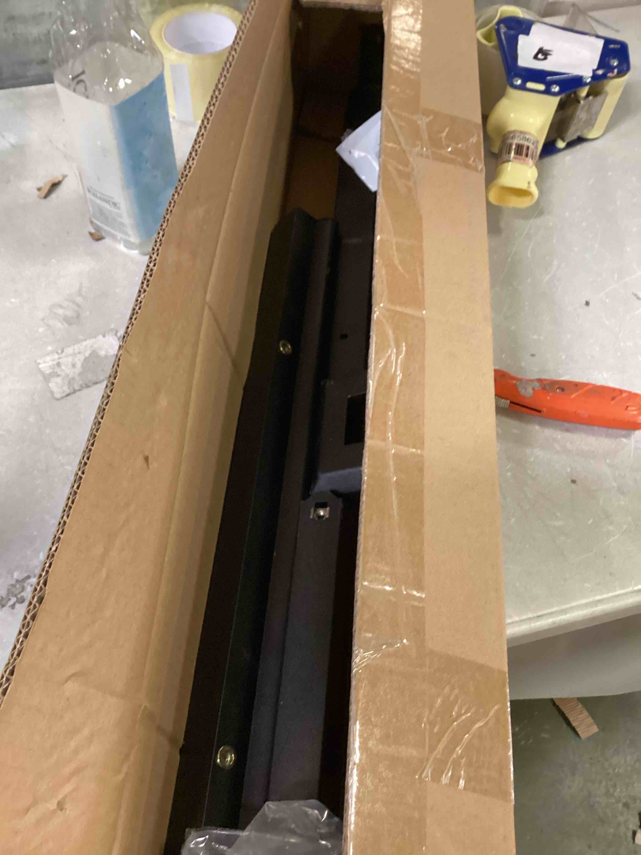 https://s3.amazonaws.com/lotting-images-prod/bidfta/ORG6575584_1717436749800.jpeg