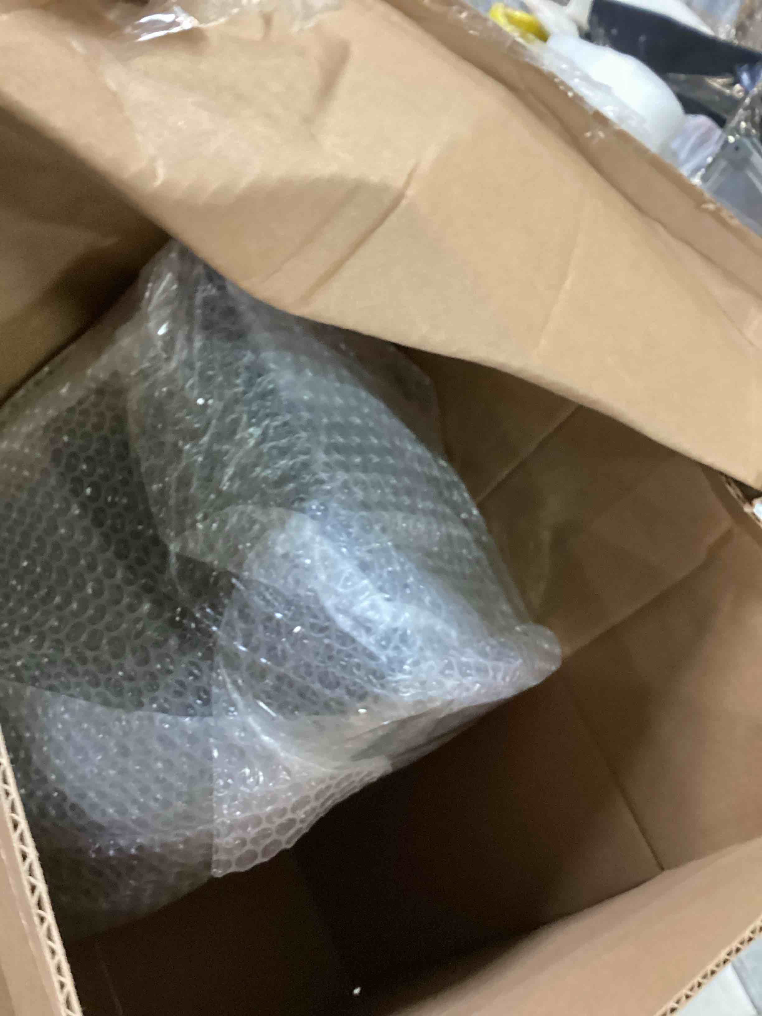 https://s3.amazonaws.com/lotting-images-prod/bidfta/ORG6575611_1717439613424.jpeg