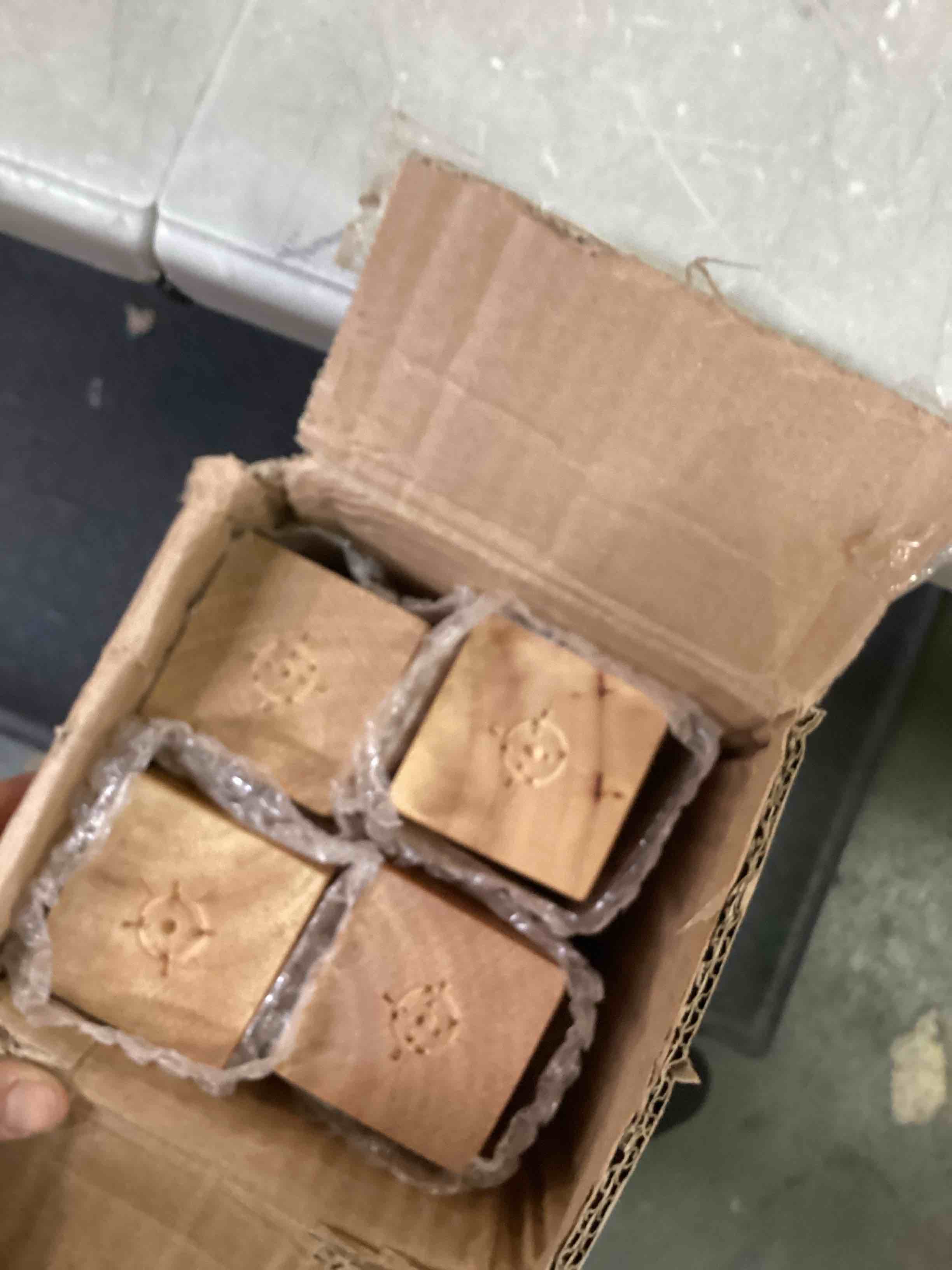 https://s3.amazonaws.com/lotting-images-prod/bidfta/ORG6575664_1717445929952.jpeg