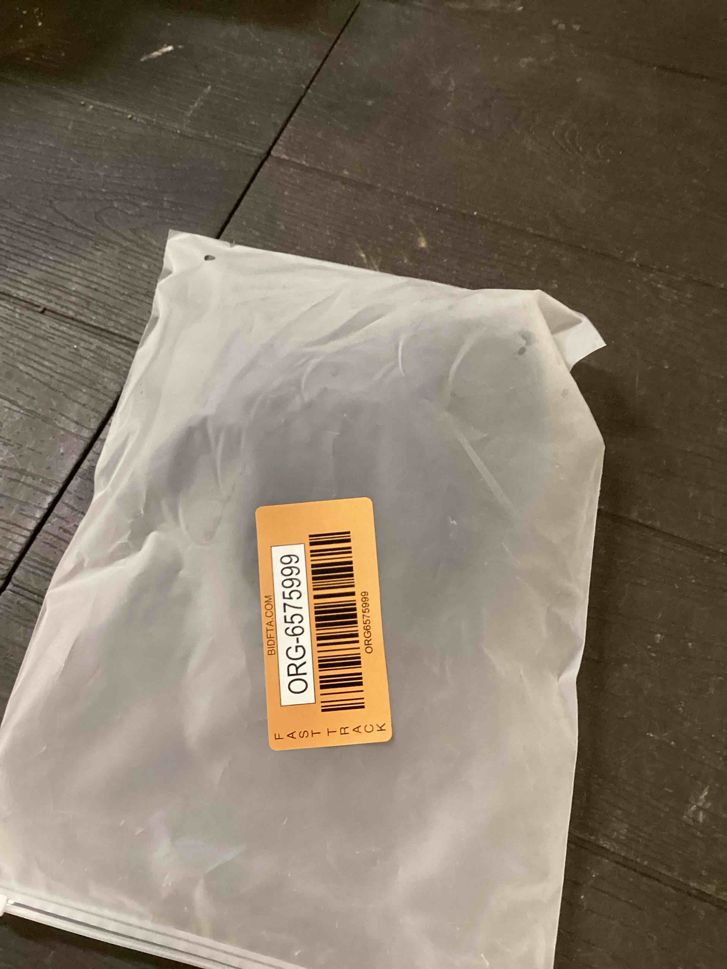 https://s3.amazonaws.com/lotting-images-prod/bidfta/ORG6575999_1717599485102.jpeg