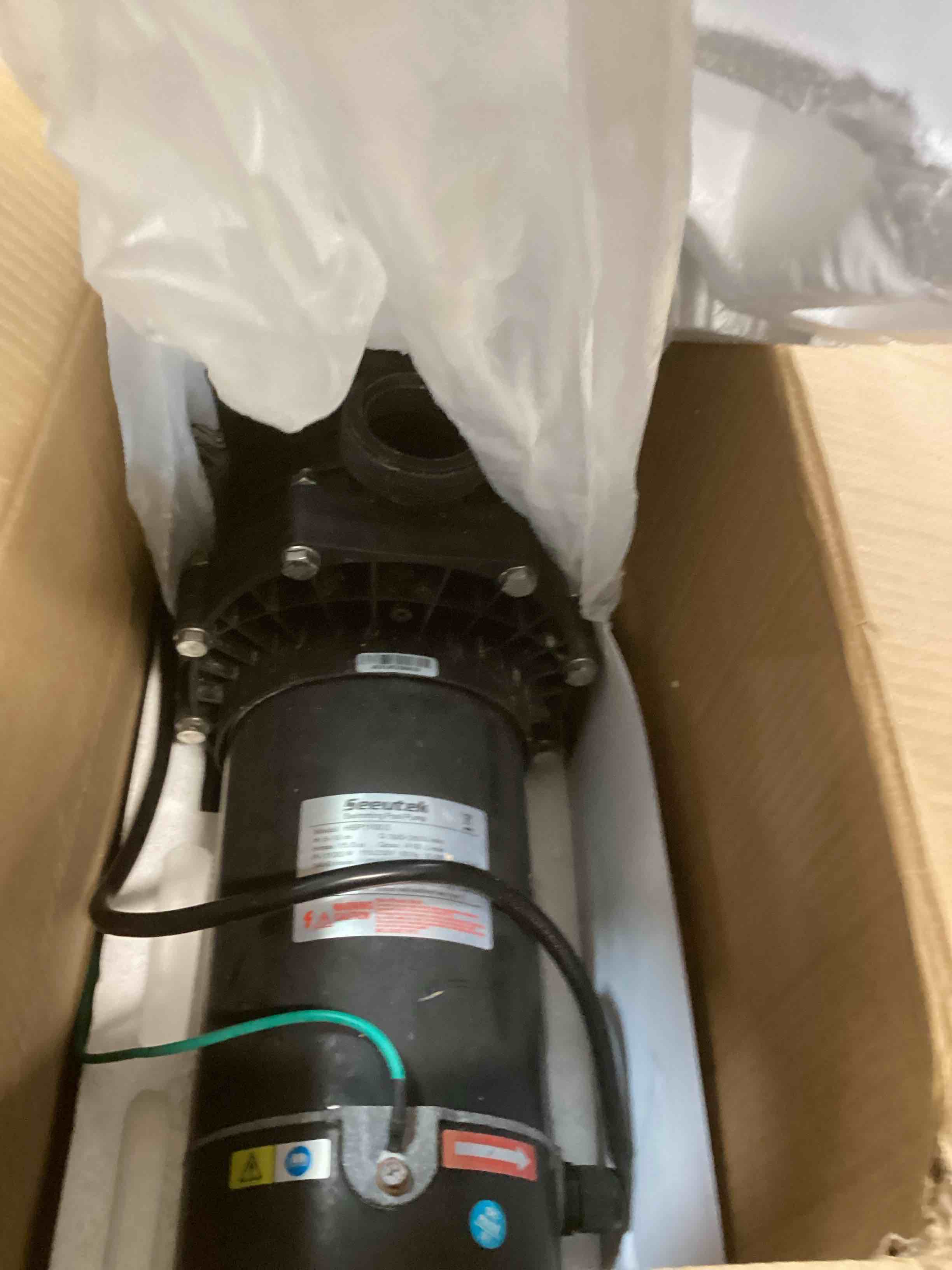 https://s3.amazonaws.com/lotting-images-prod/bidfta/ORG6576242_1717687307957.jpeg