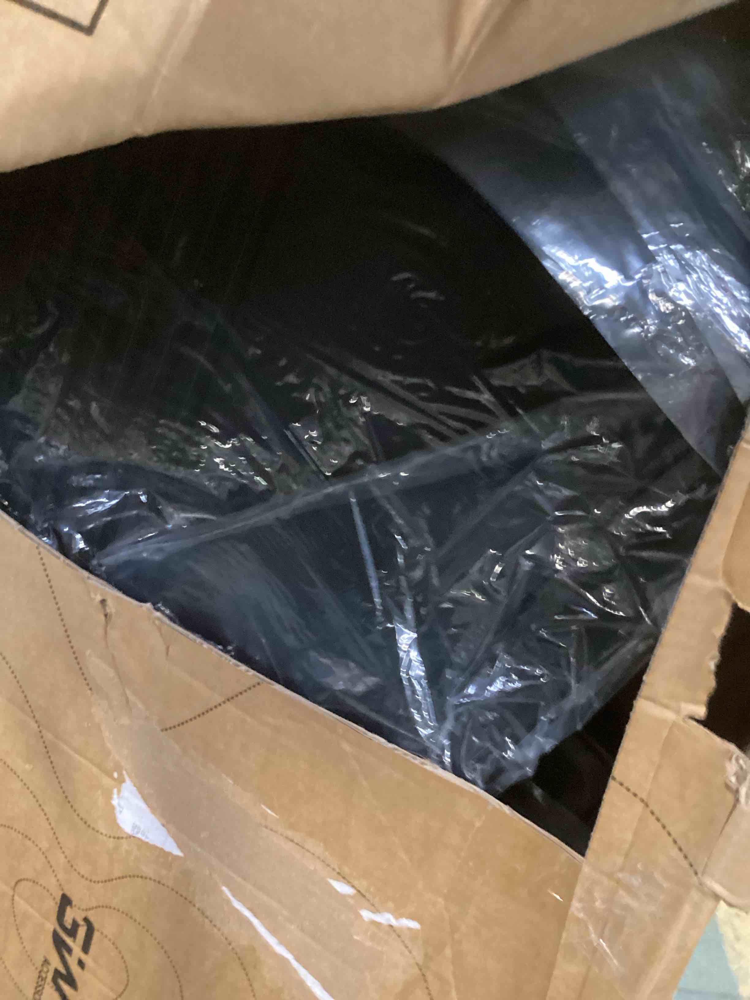https://s3.amazonaws.com/lotting-images-prod/bidfta/ORG6576246_1717687644162.jpeg