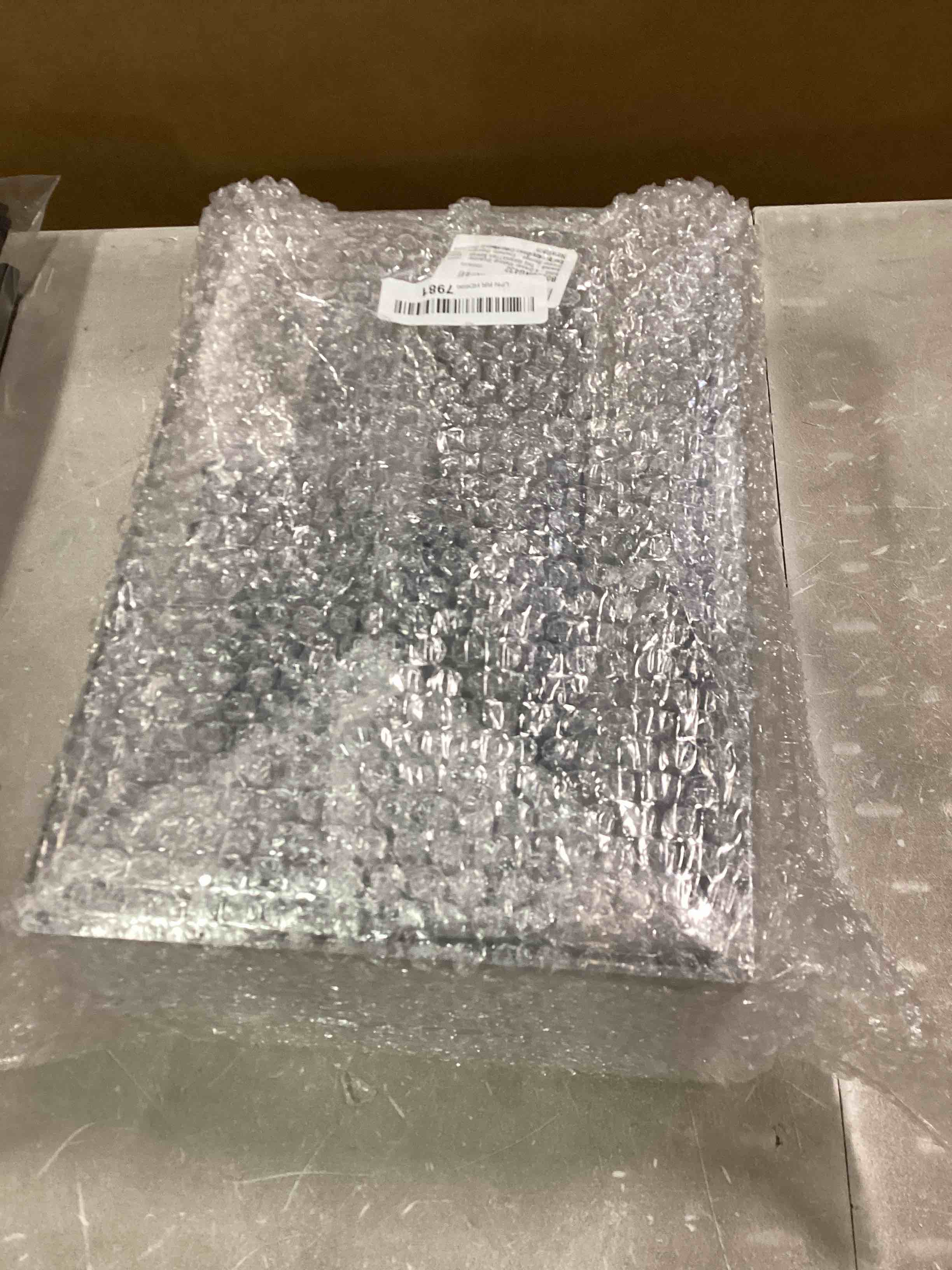https://s3.amazonaws.com/lotting-images-prod/bidfta/ORG6576671_1716493081197.jpeg