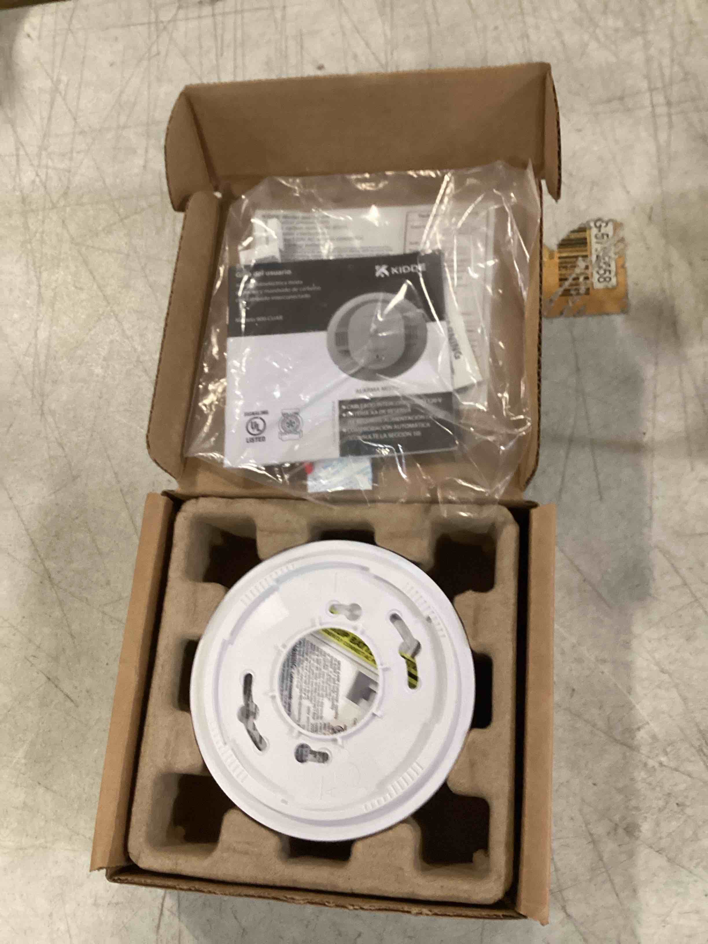 https://s3.amazonaws.com/lotting-images-prod/bidfta/ORG6577650_1717093332498.jpeg