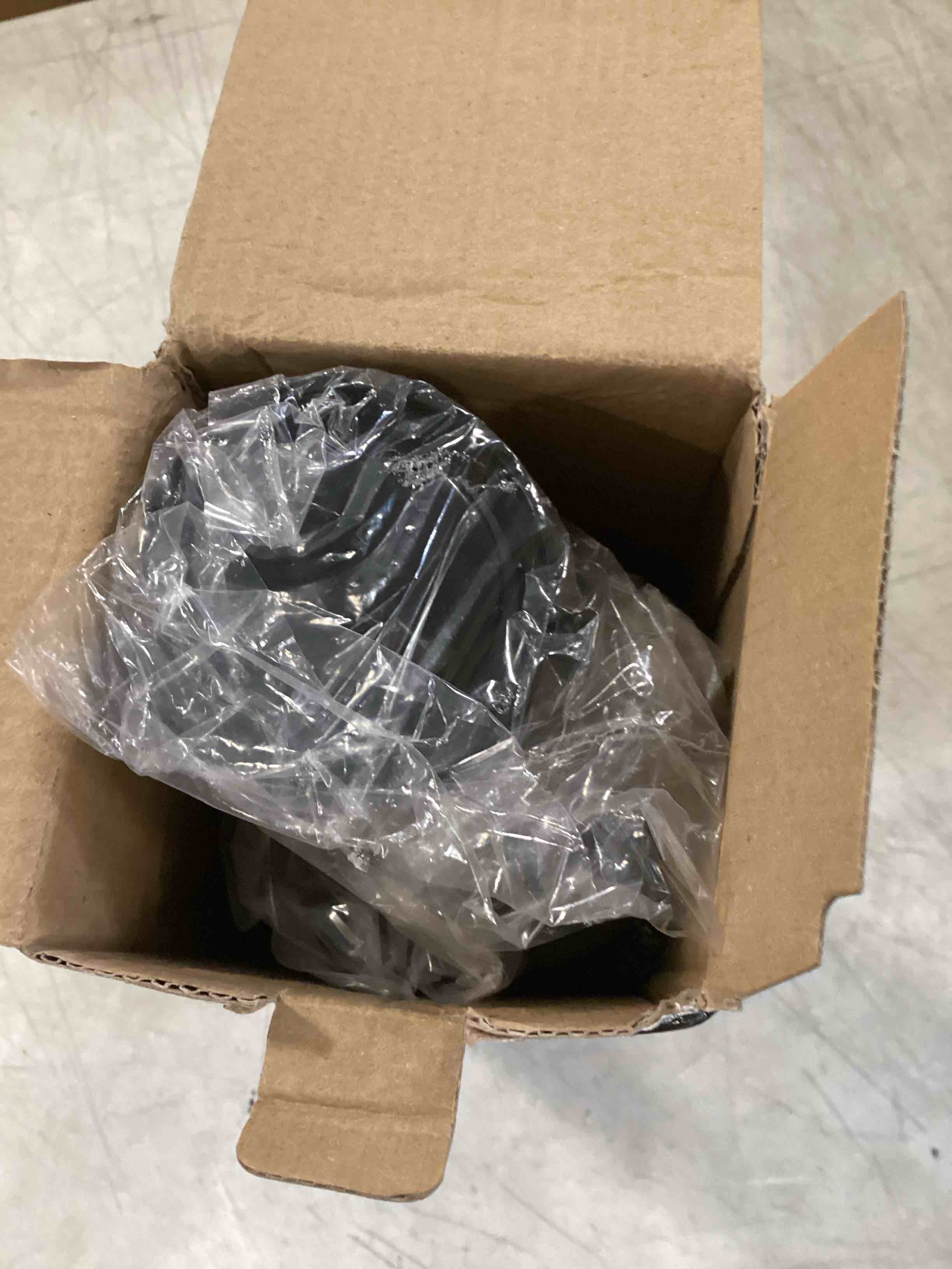 https://s3.amazonaws.com/lotting-images-prod/bidfta/ORG6577785_1717182231437.jpeg
