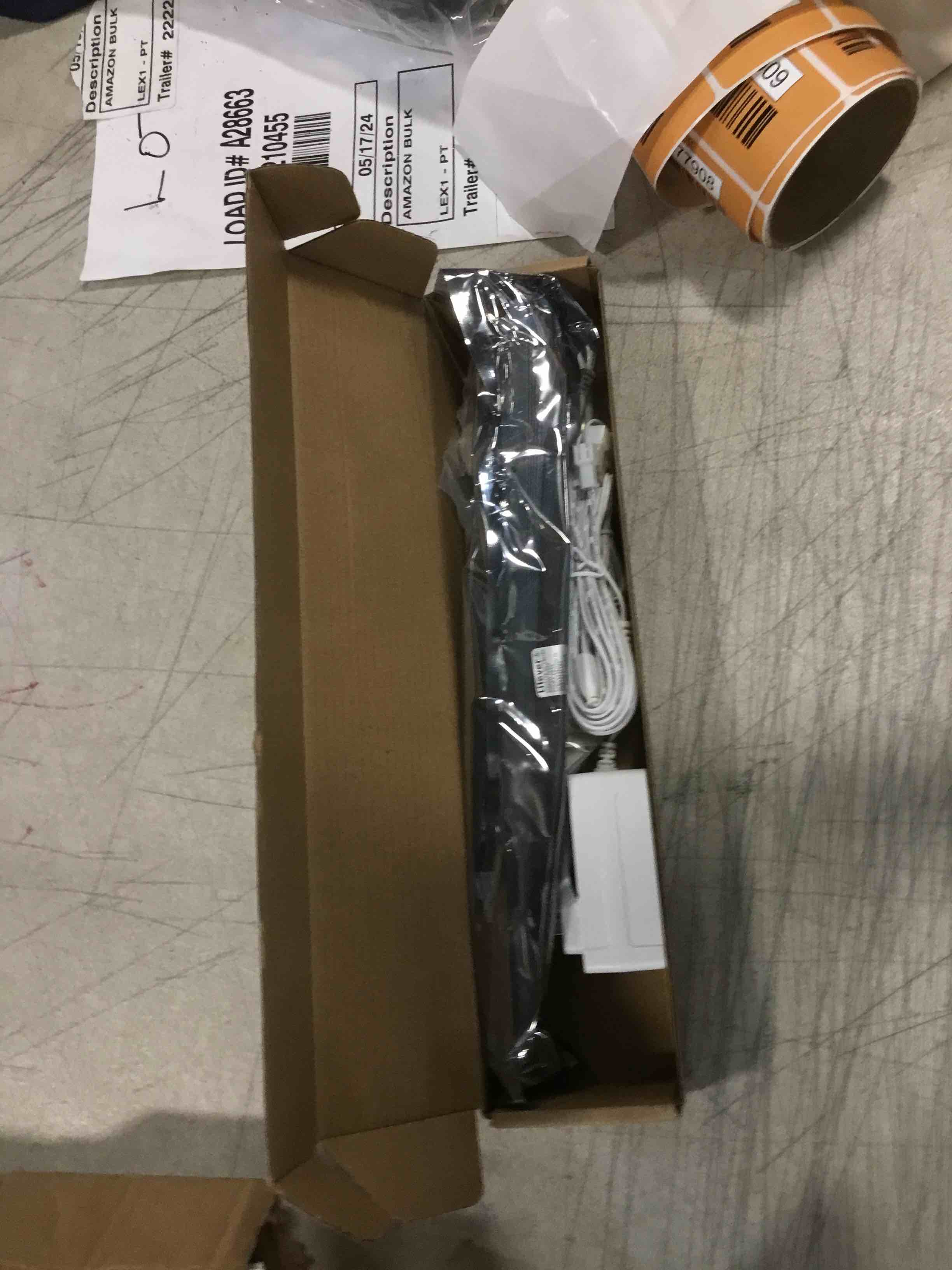 https://s3.amazonaws.com/lotting-images-prod/bidfta/ORG6577896_1717441756751.jpeg