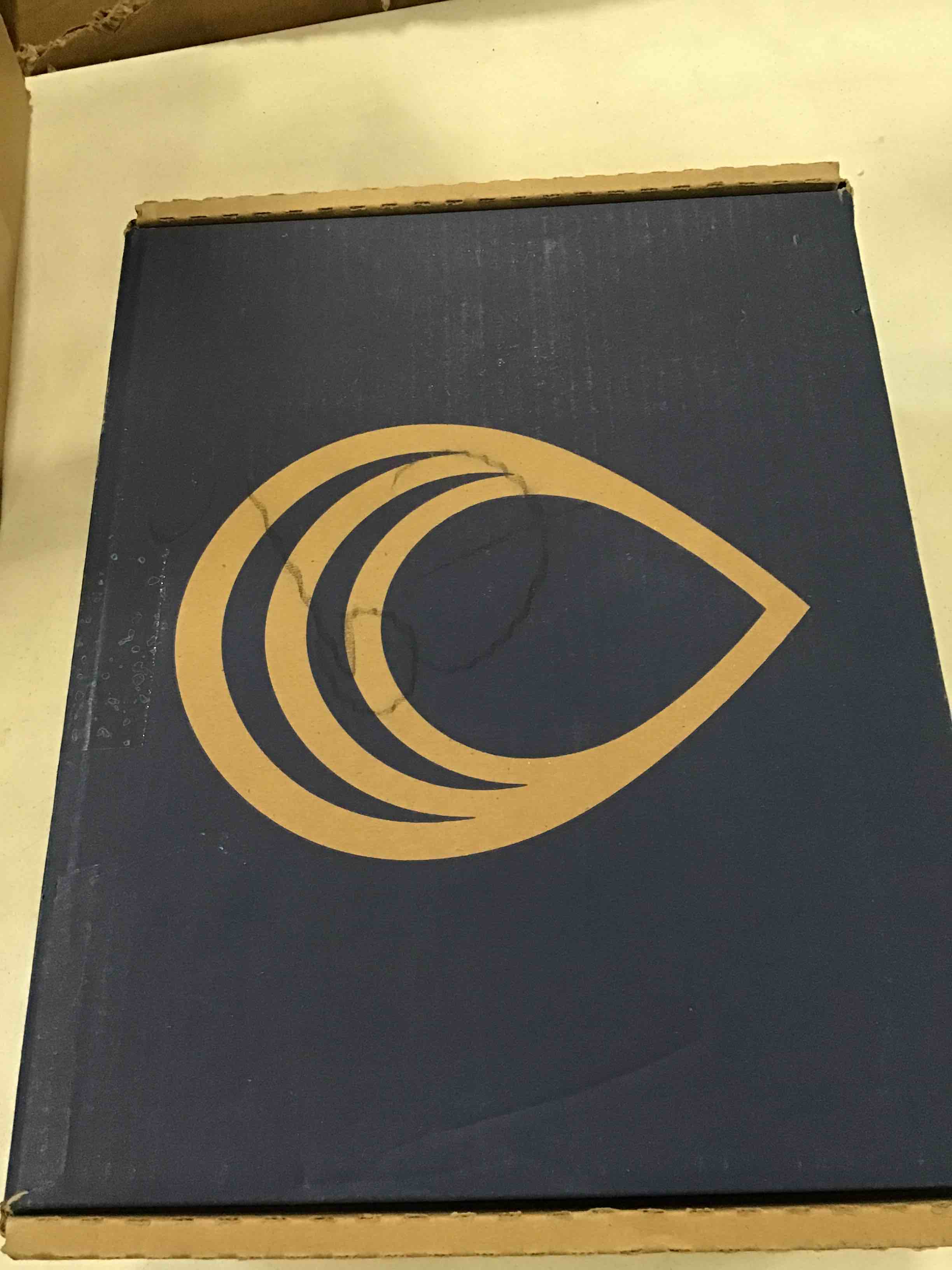 https://s3.amazonaws.com/lotting-images-prod/bidfta/ORG6578066_1716466352262.jpeg