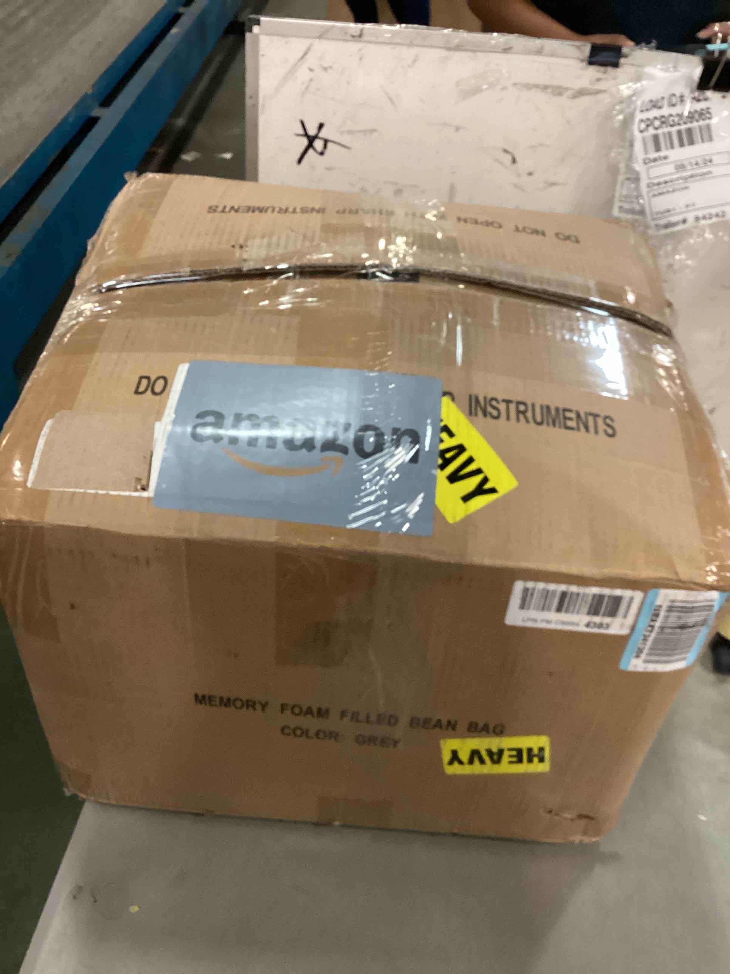https://s3.amazonaws.com/lotting-images-prod/bidfta/ORG6580394_1716918055559.jpeg