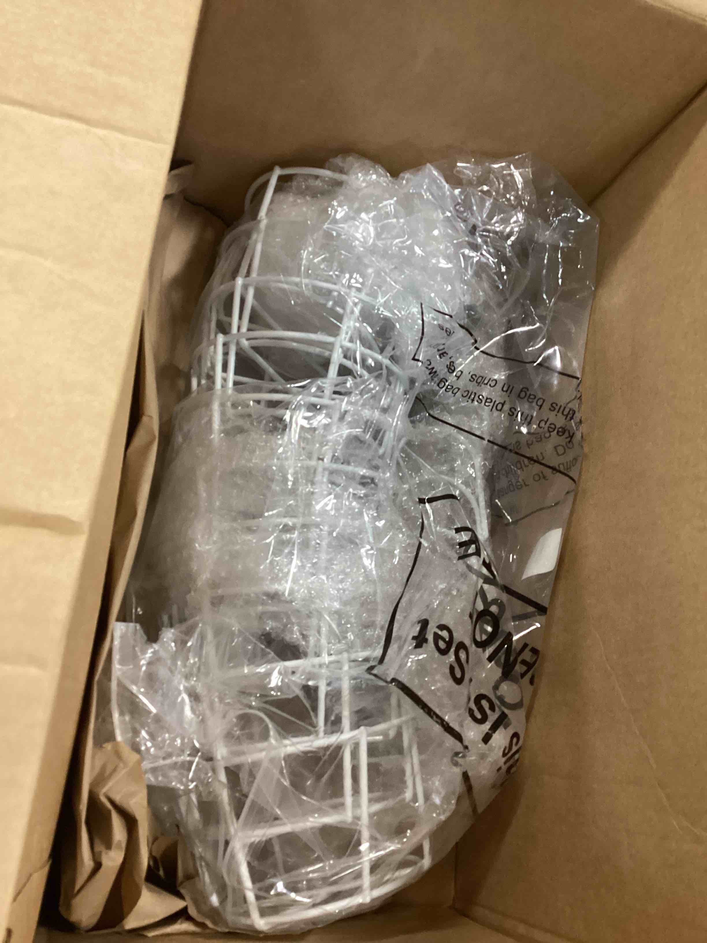 https://s3.amazonaws.com/lotting-images-prod/bidfta/ORG6580595_1716997217392.jpeg
