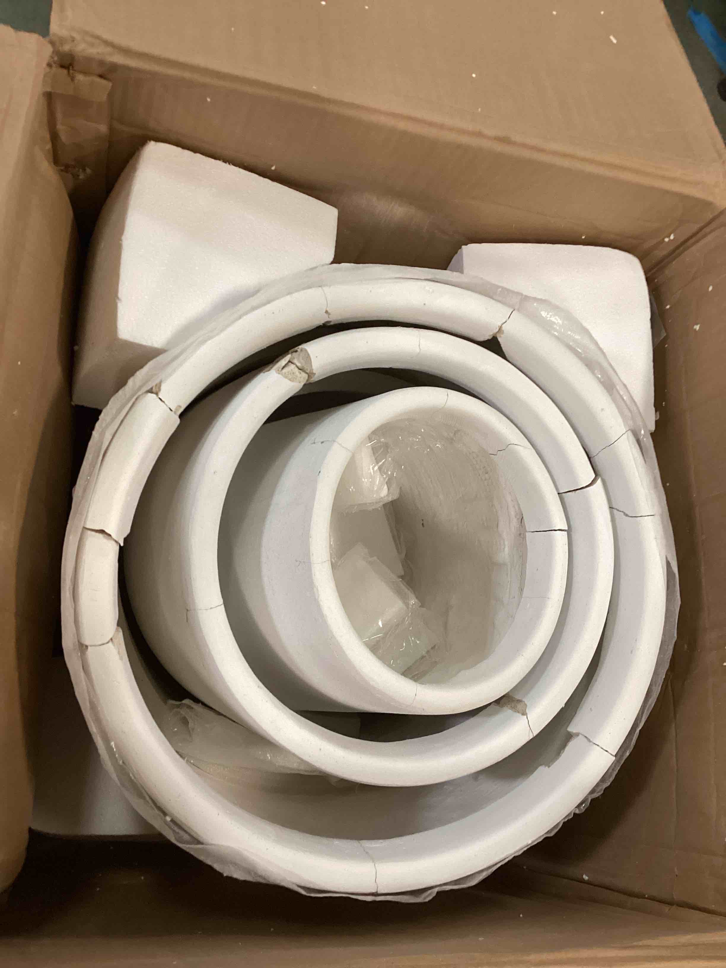 https://s3.amazonaws.com/lotting-images-prod/bidfta/ORG6580604_1716998225408.jpeg