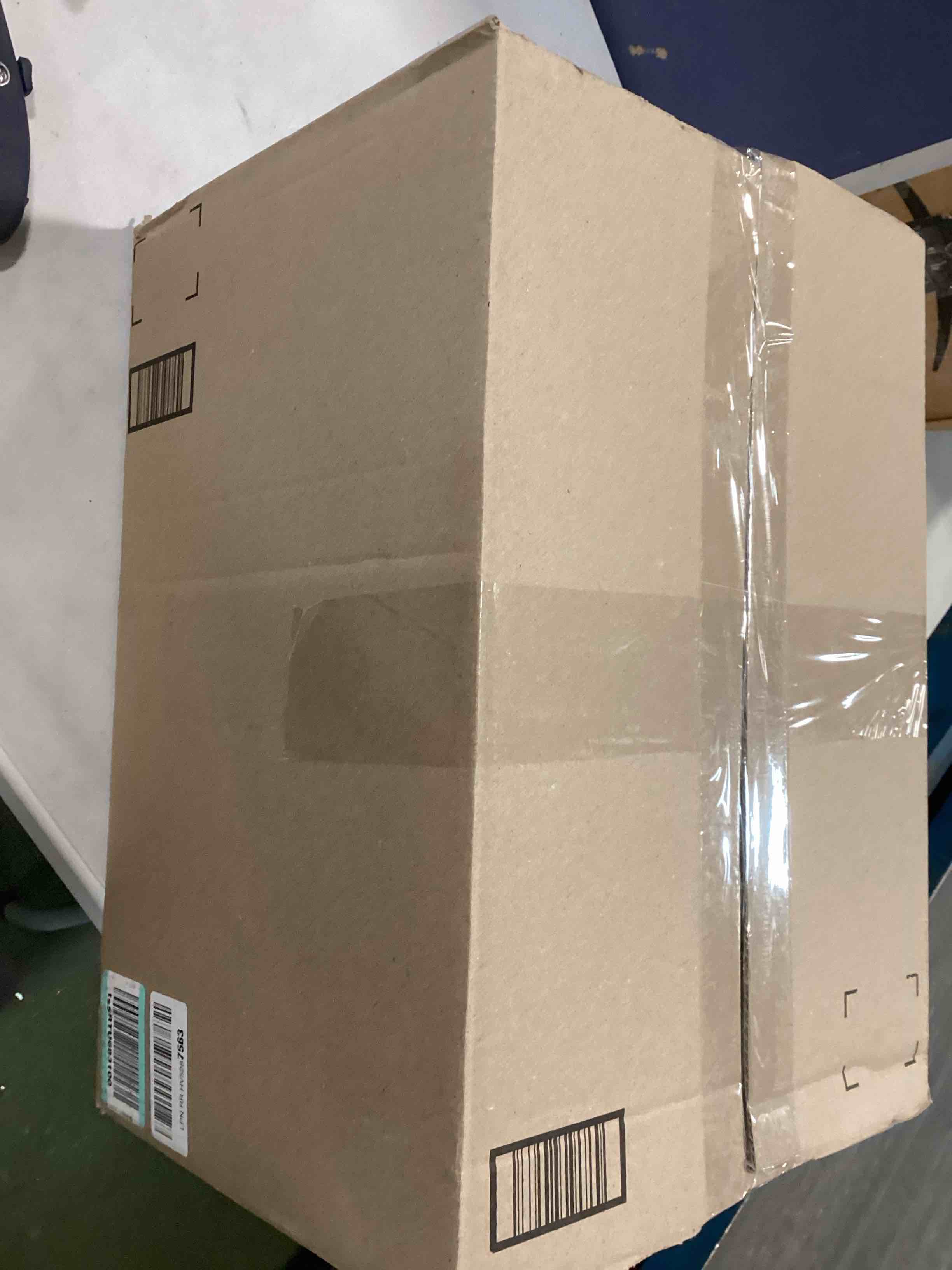 https://s3.amazonaws.com/lotting-images-prod/bidfta/ORG6580684_1717011339278.jpeg
