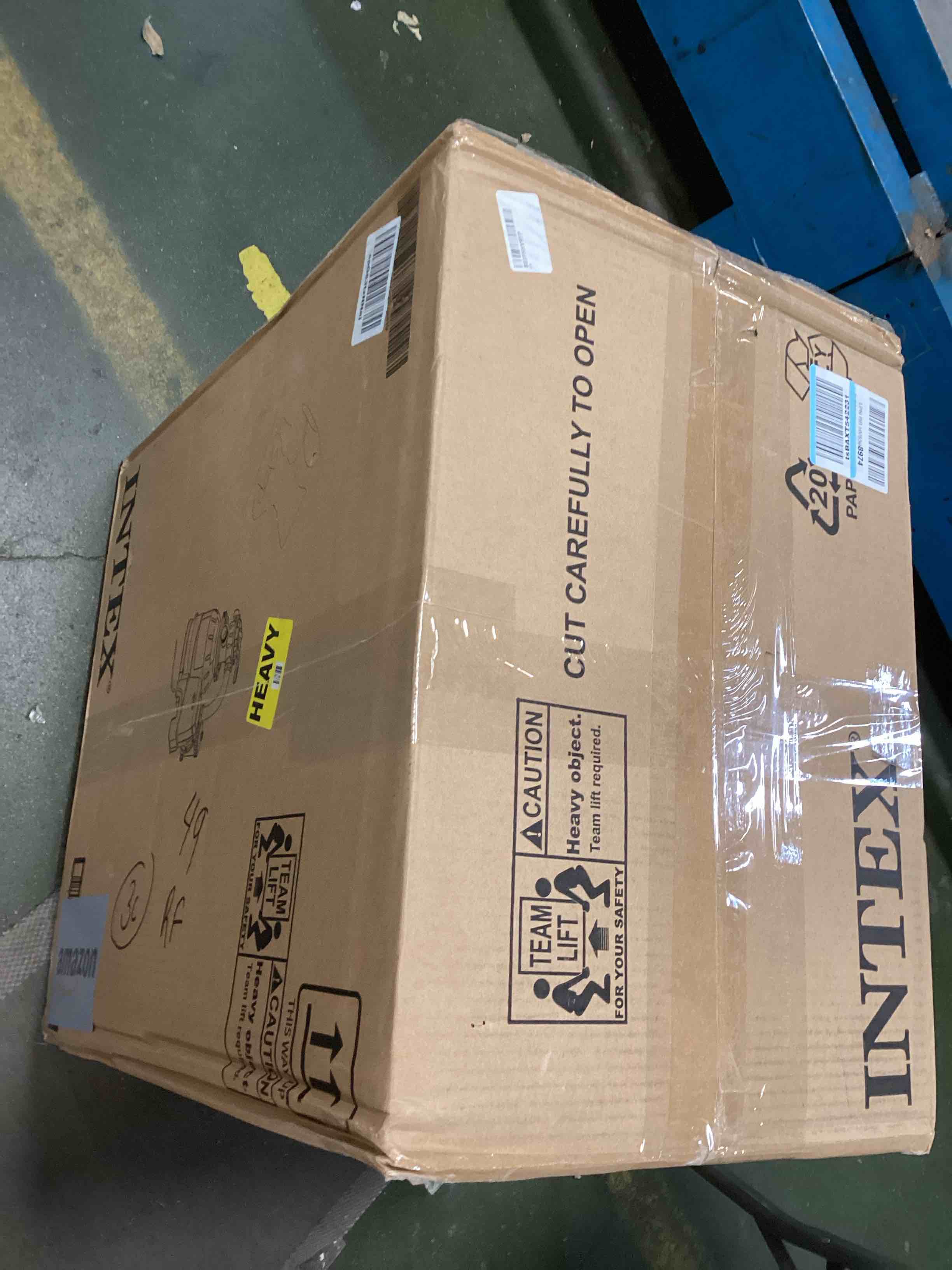 https://s3.amazonaws.com/lotting-images-prod/bidfta/ORG6580807_1717076809002.jpeg
