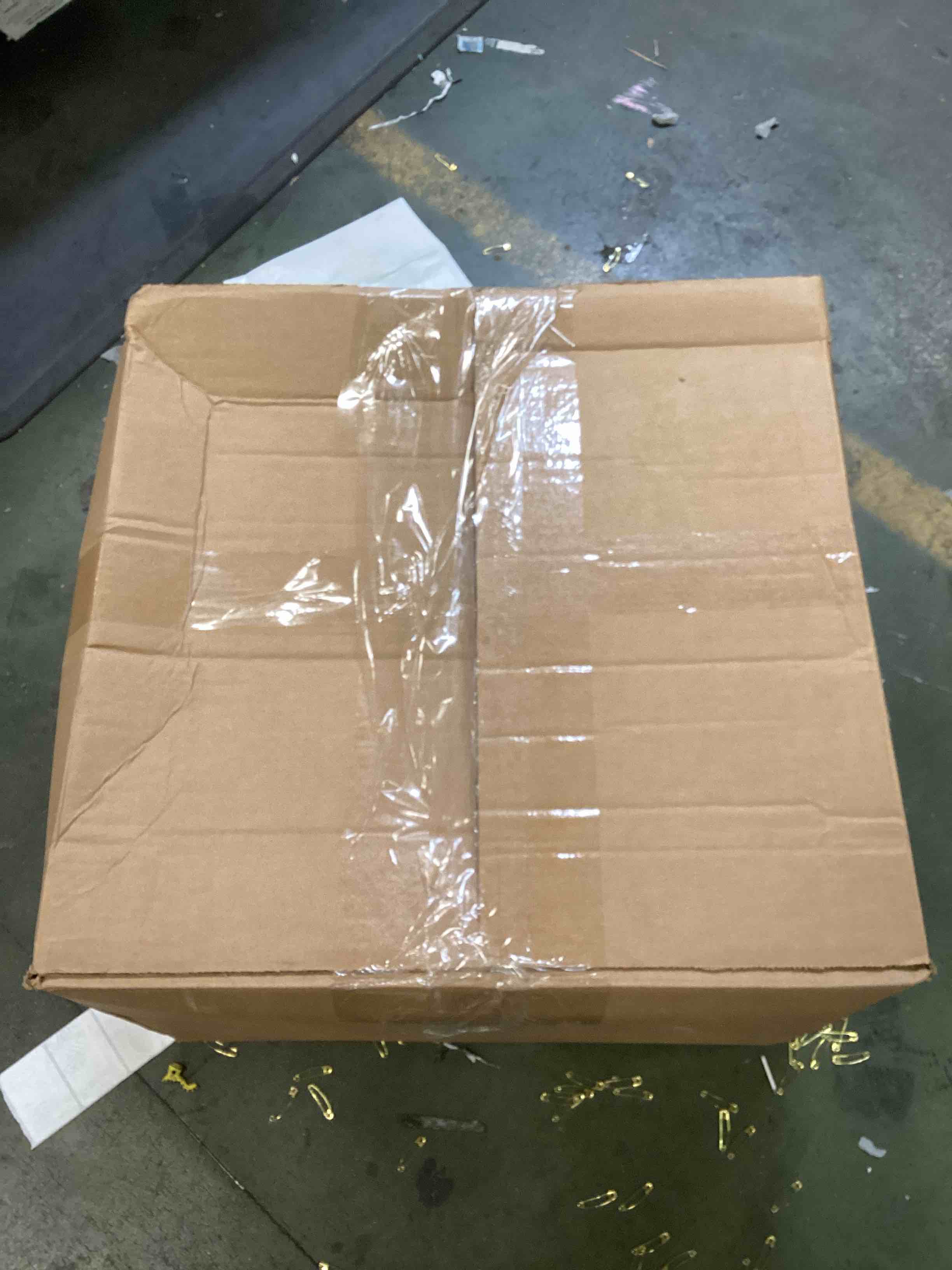 https://s3.amazonaws.com/lotting-images-prod/bidfta/ORG6585558_1718393452275.jpeg