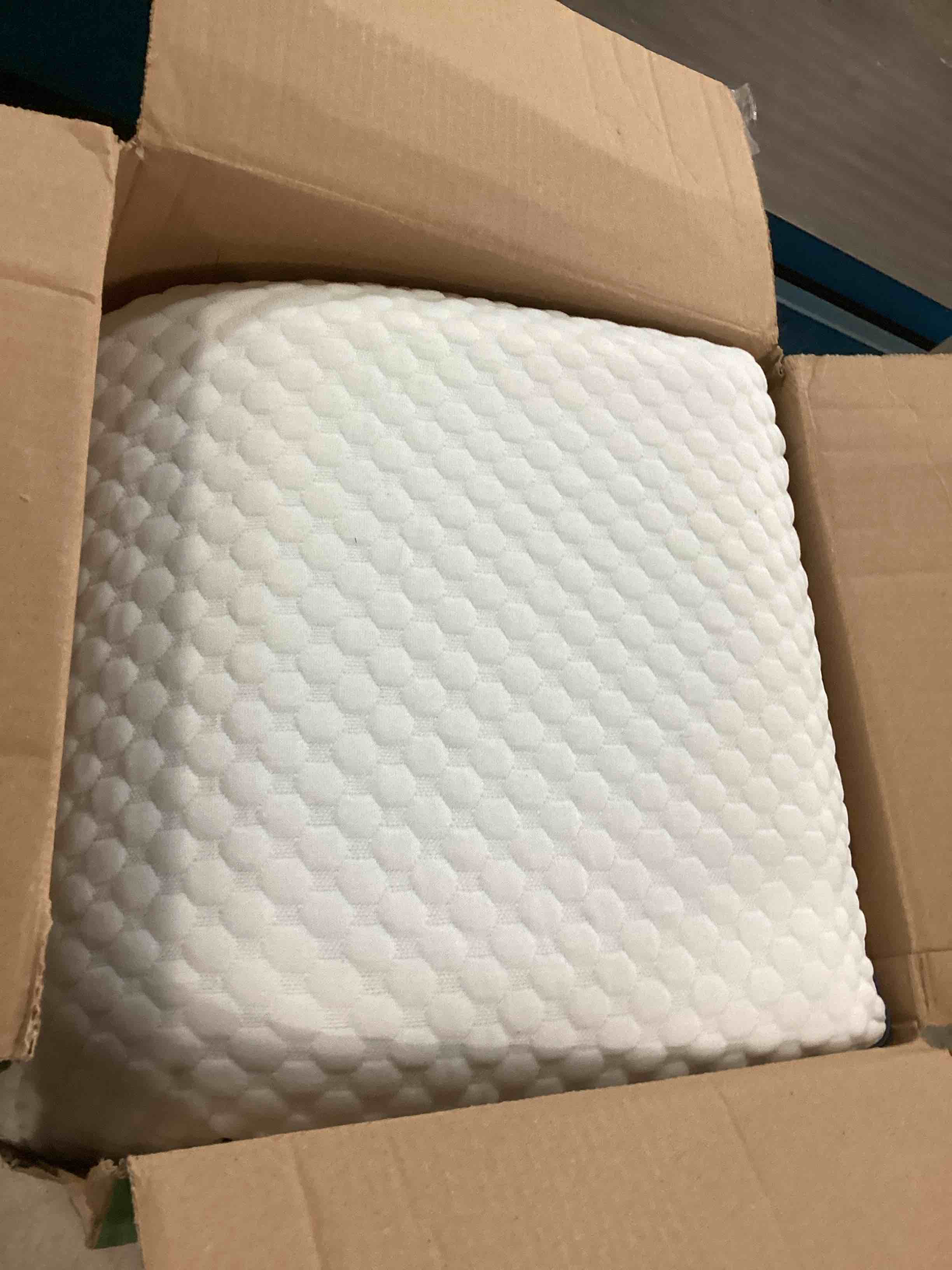 https://s3.amazonaws.com/lotting-images-prod/bidfta/ORG6585812_1718623467621.jpeg