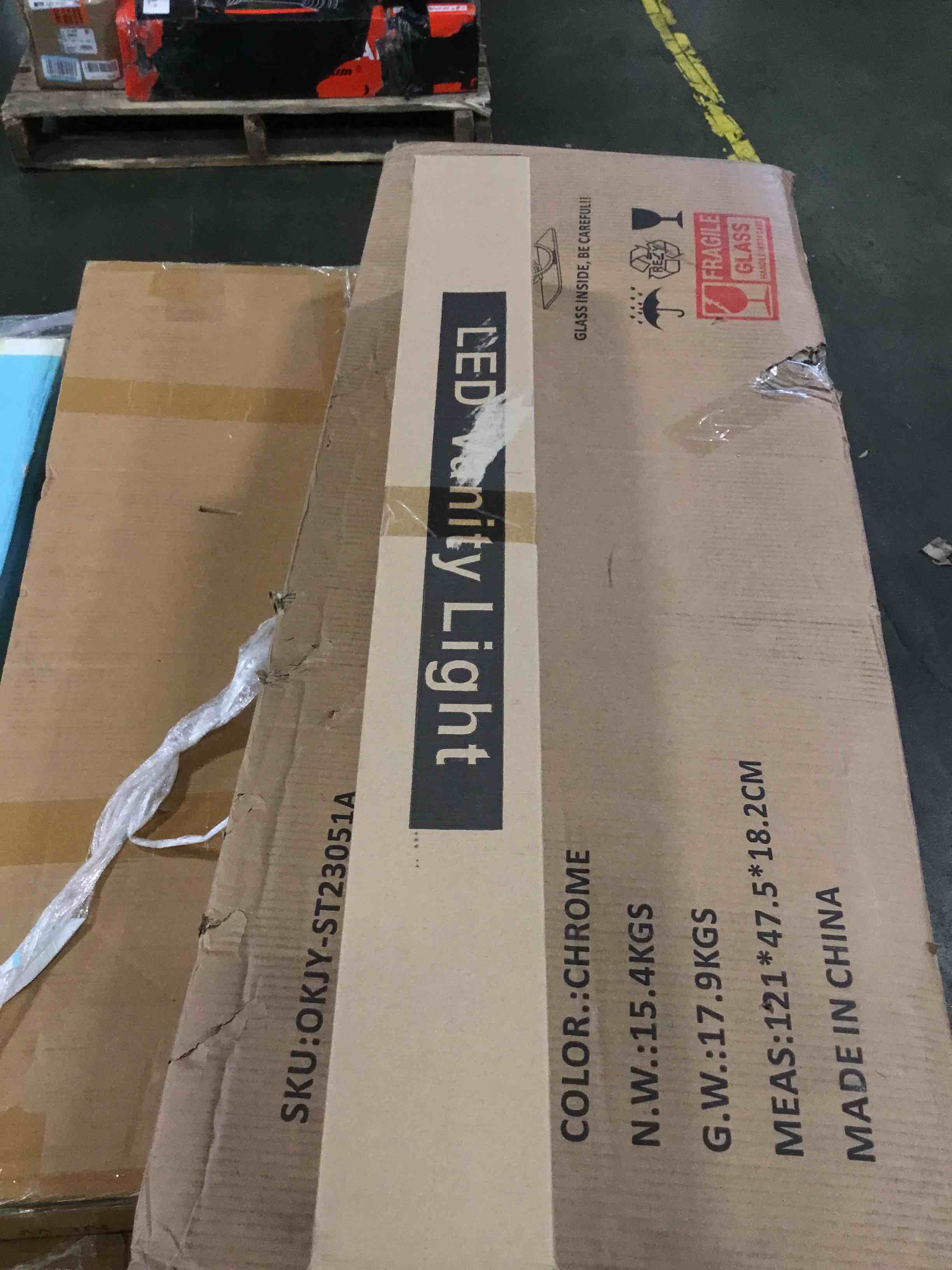 https://s3.amazonaws.com/lotting-images-prod/bidfta/ORG6588166_1721054620448.jpeg