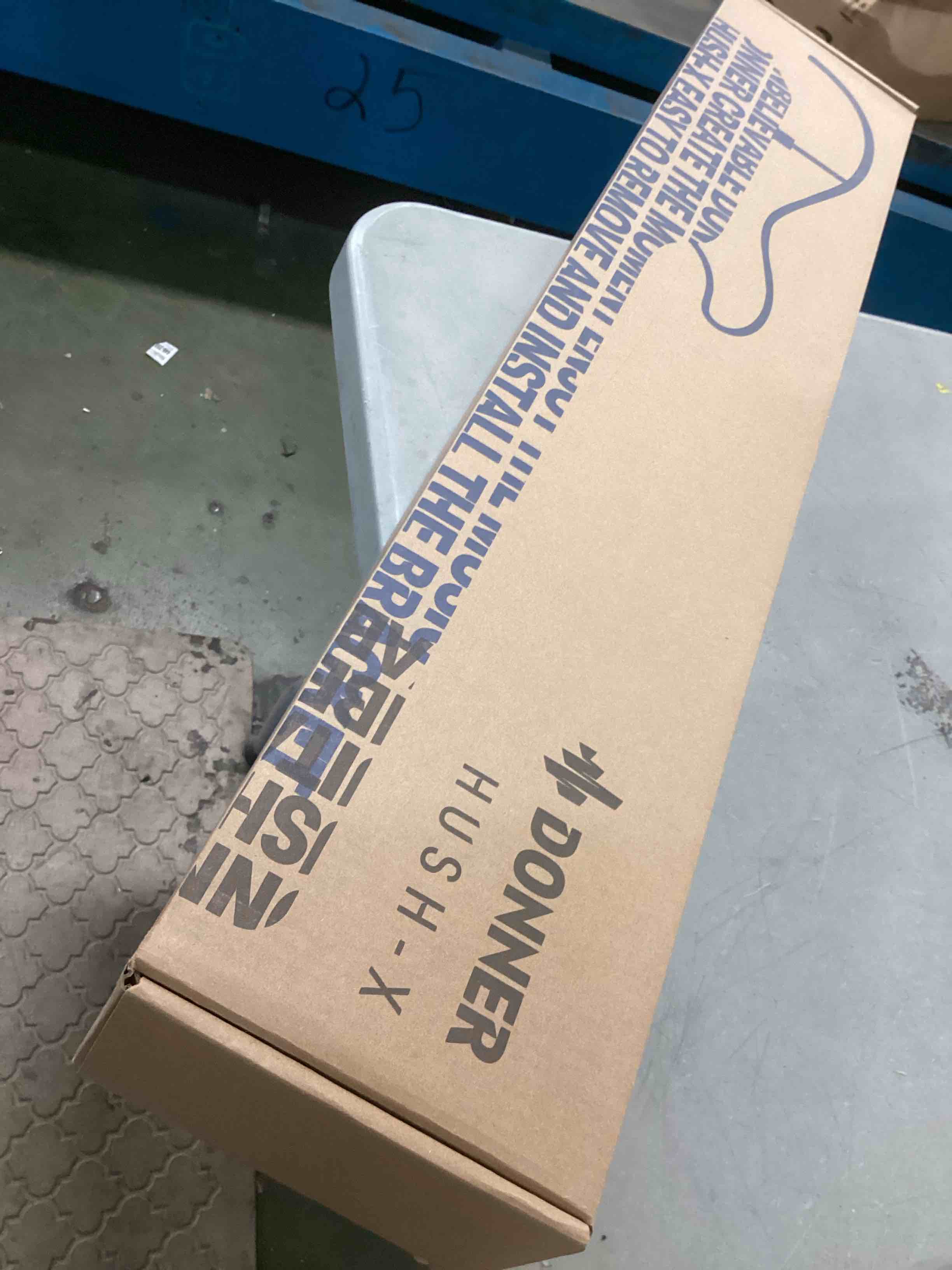 https://s3.amazonaws.com/lotting-images-prod/bidfta/ORG6588452_1718635768045.jpeg