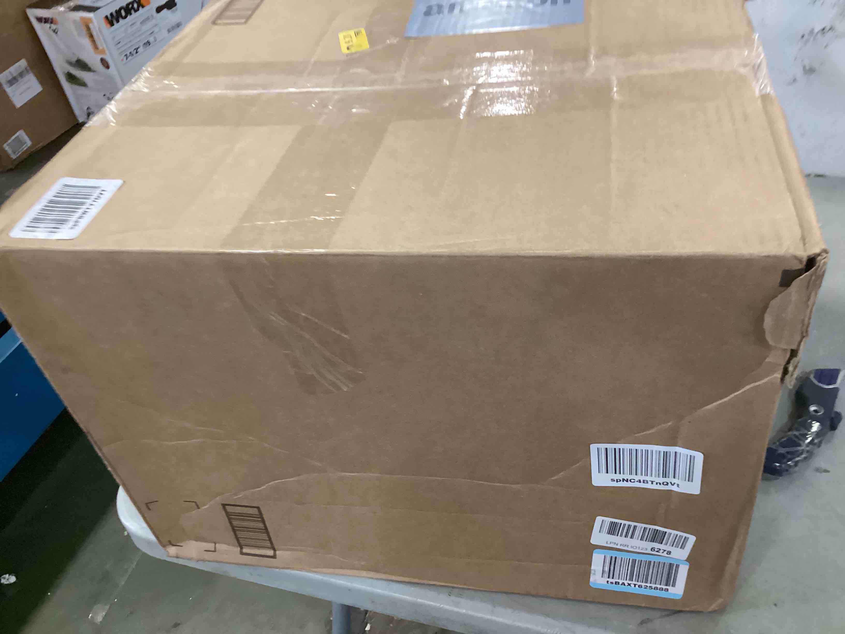 https://s3.amazonaws.com/lotting-images-prod/bidfta/ORG6588526_1718649016695.jpeg