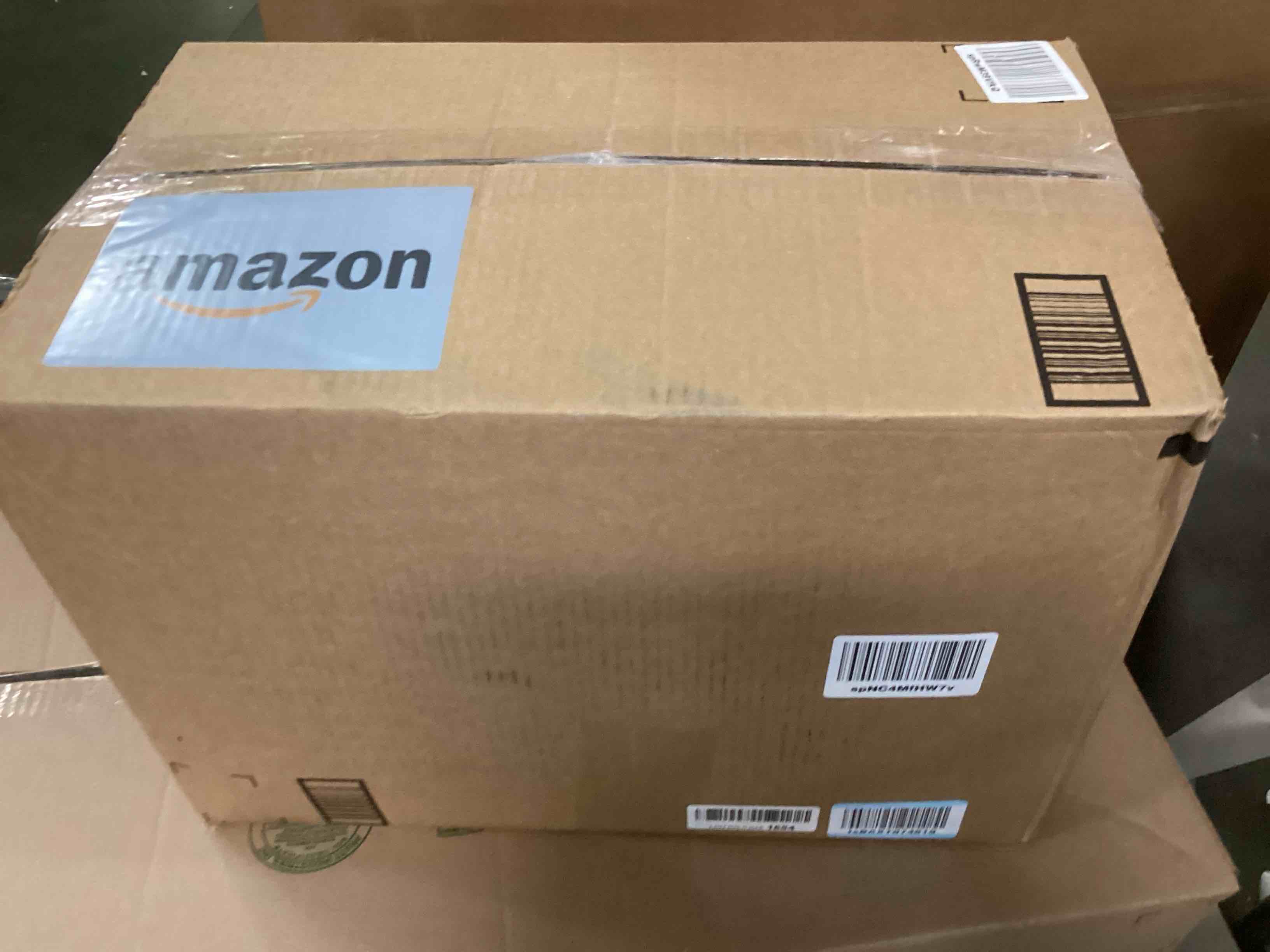 https://s3.amazonaws.com/lotting-images-prod/bidfta/ORG6588781_1718741904718.jpeg