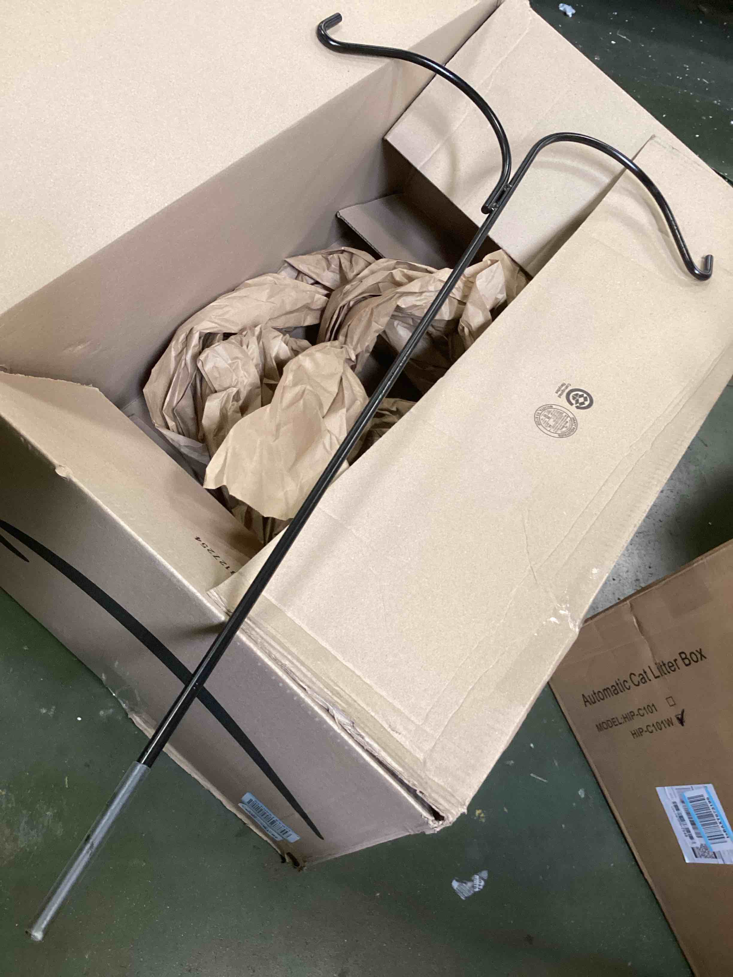 https://s3.amazonaws.com/lotting-images-prod/bidfta/ORG6589710_1719257525570.jpeg