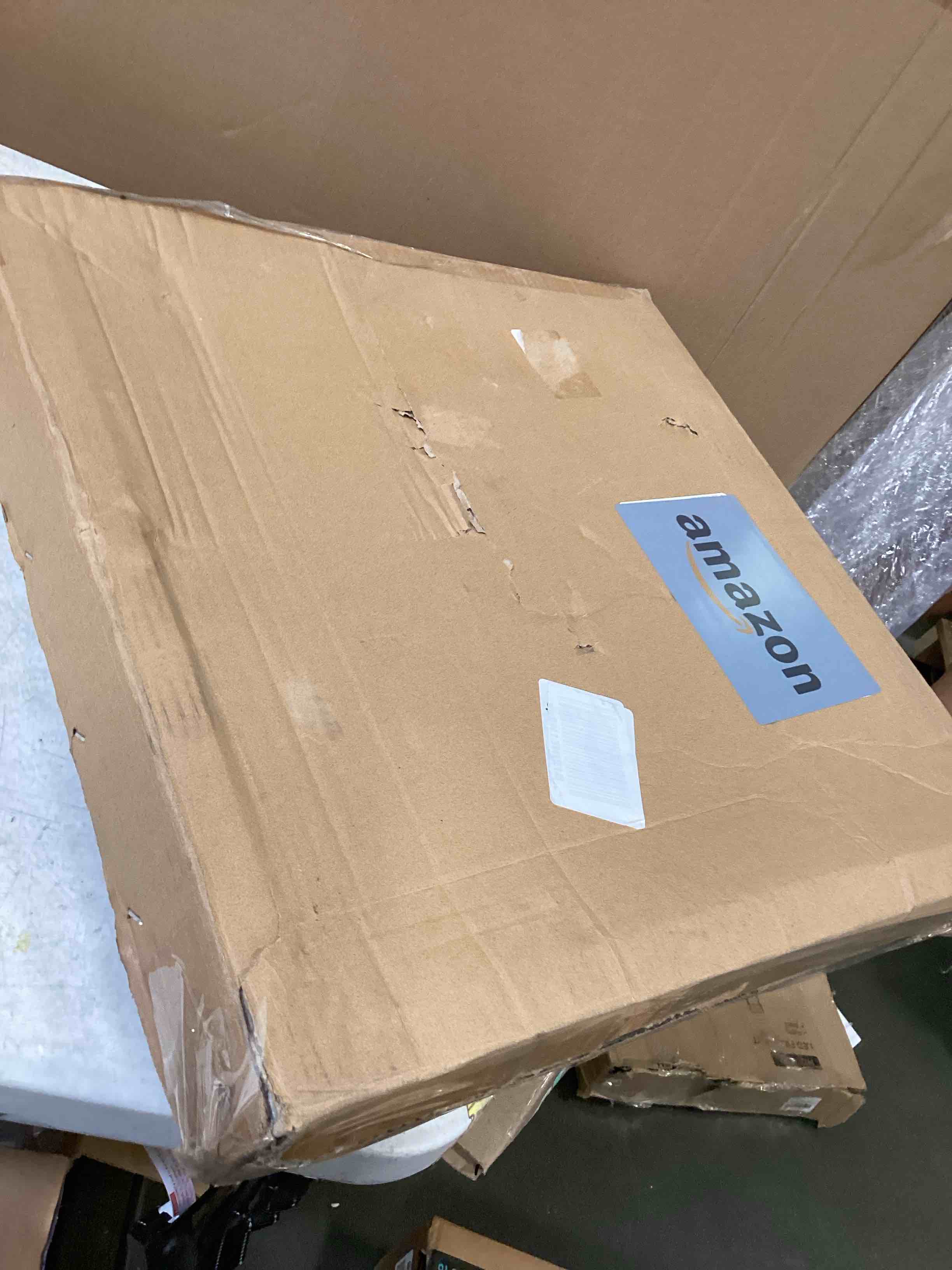 https://s3.amazonaws.com/lotting-images-prod/bidfta/ORG6595598_1720795938969.jpeg