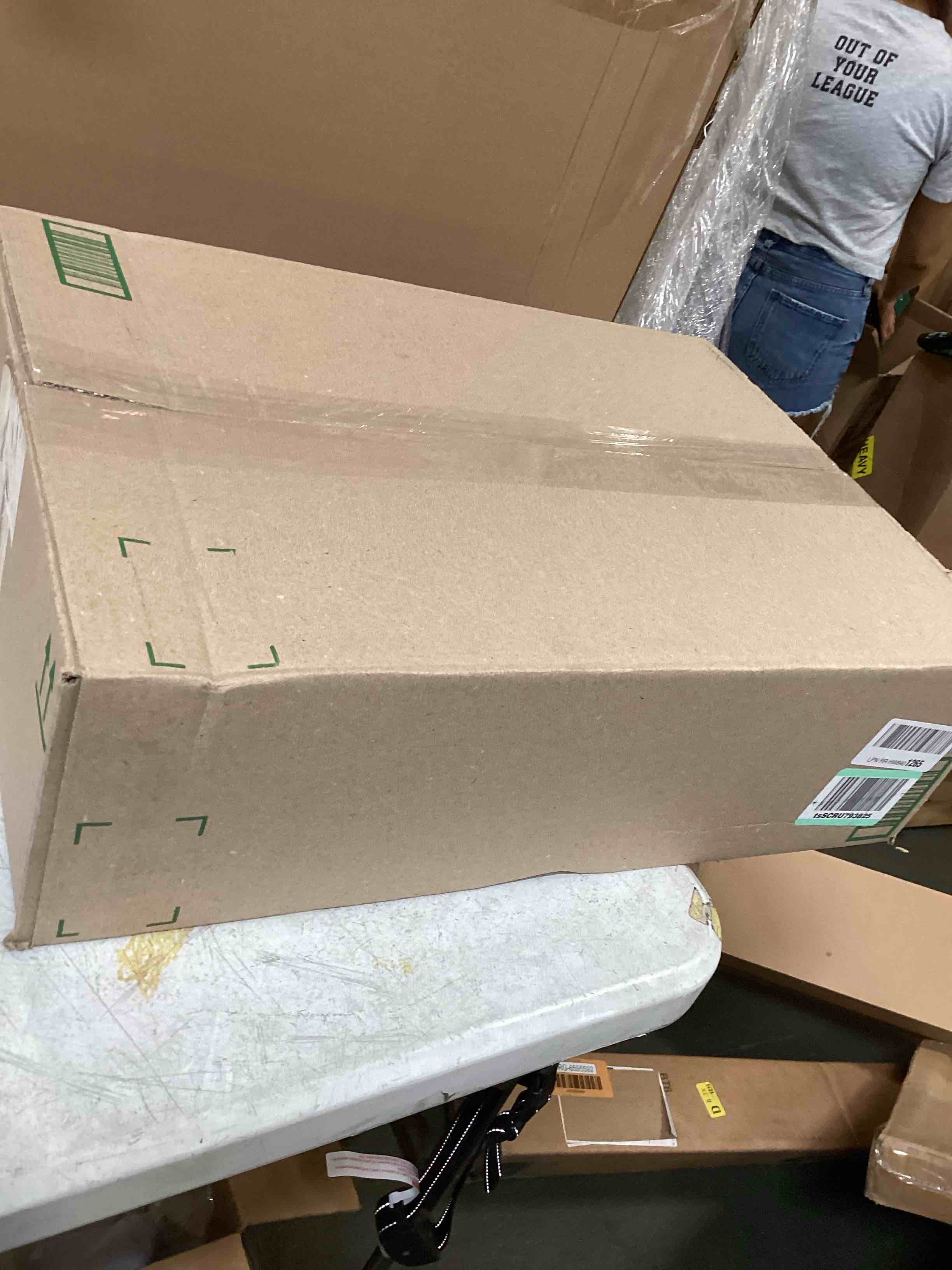 https://s3.amazonaws.com/lotting-images-prod/bidfta/ORG6595606_1720796562926.jpeg