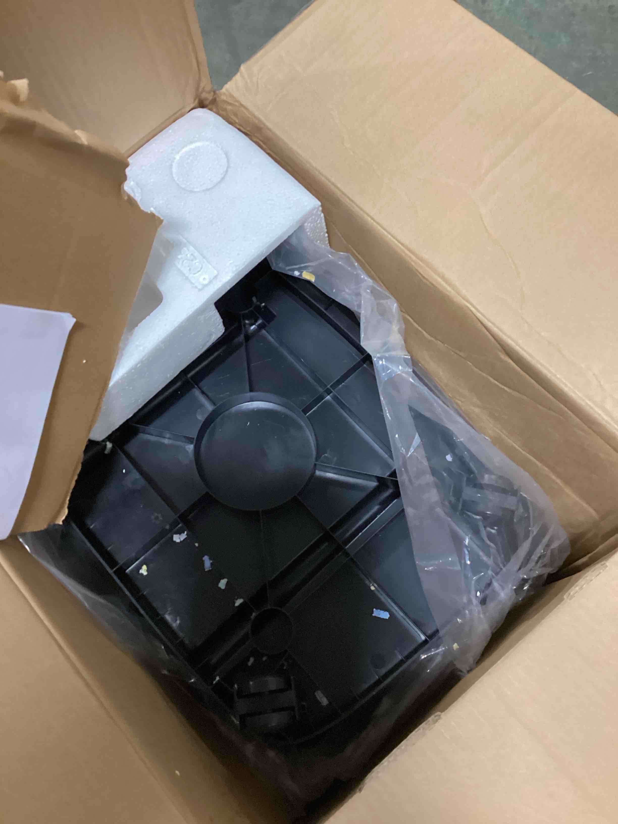 https://s3.amazonaws.com/lotting-images-prod/bidfta/ORG6595710_1720810406184.jpeg
