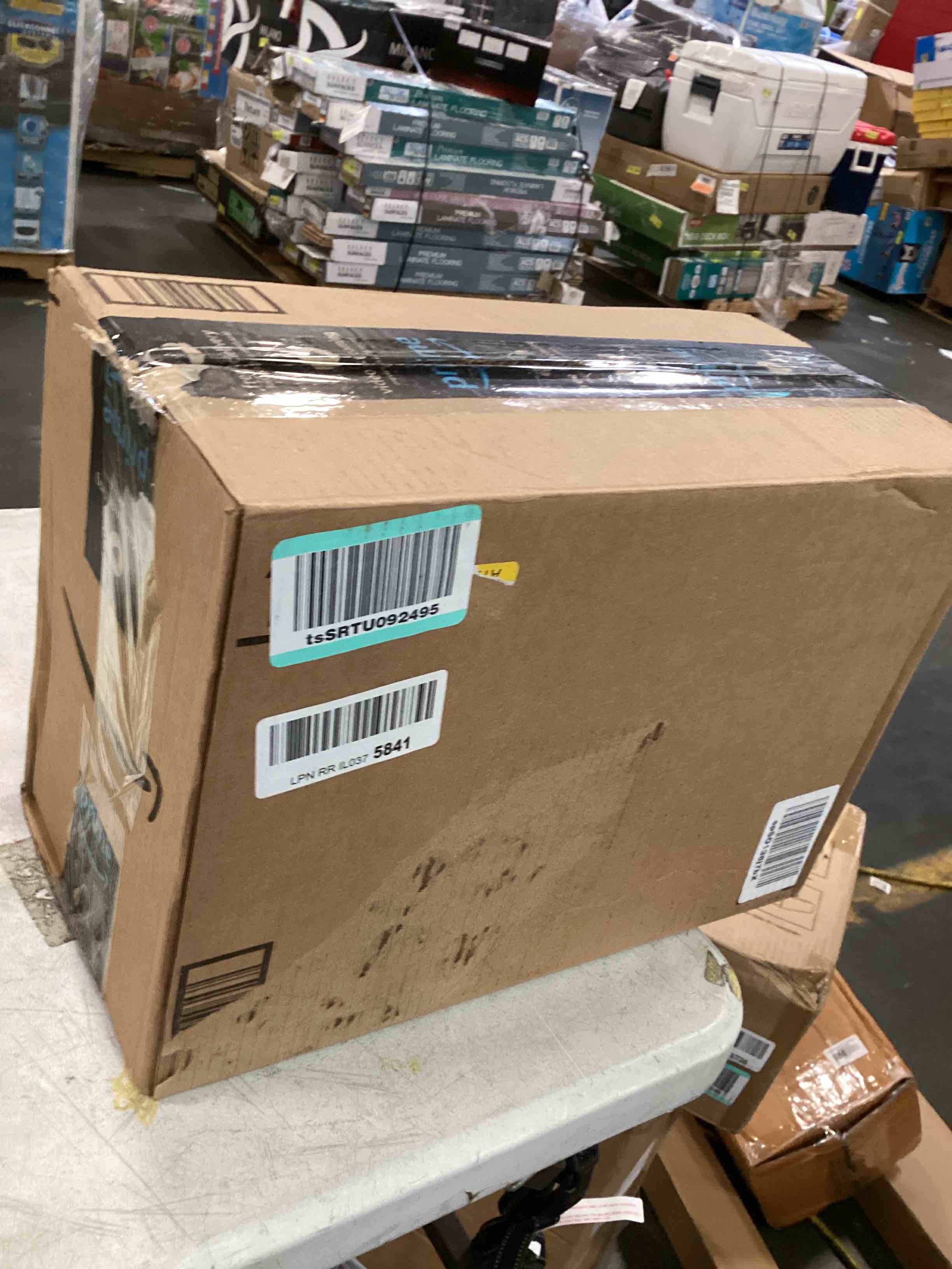 https://s3.amazonaws.com/lotting-images-prod/bidfta/ORG6595883_1721062128048.jpeg