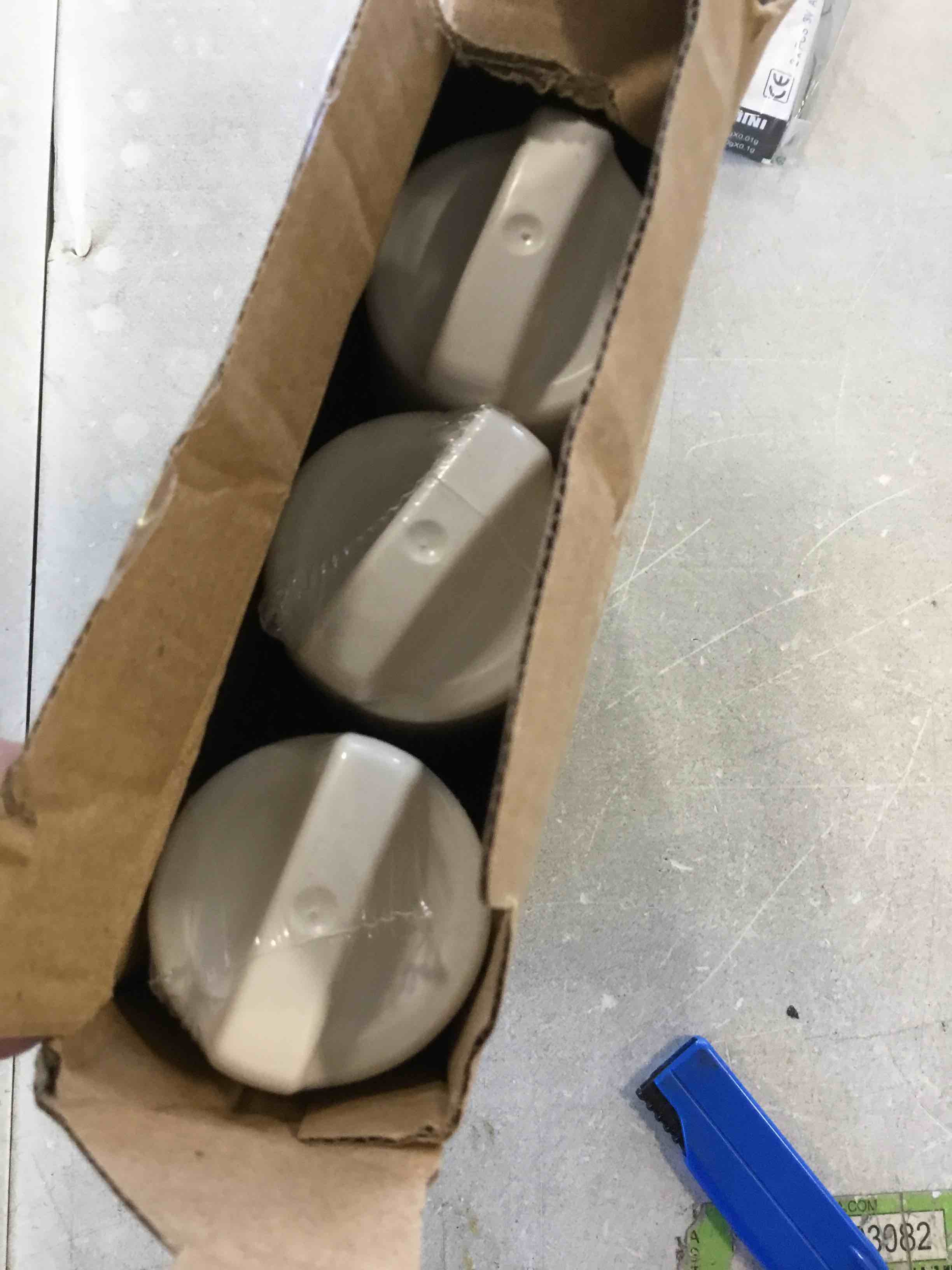 https://s3.amazonaws.com/lotting-images-prod/bidfta/ORG6597246_1716907215528.jpeg