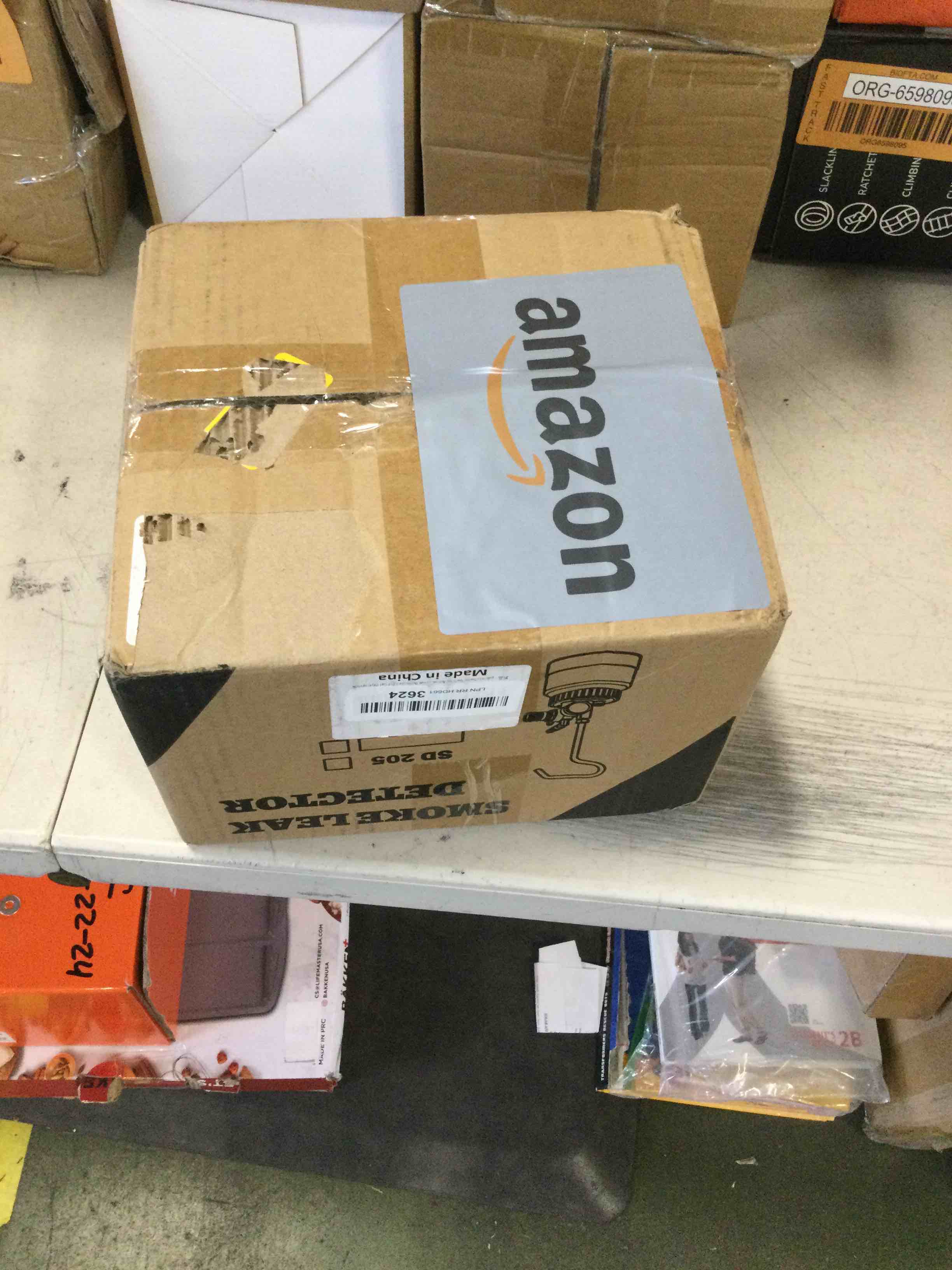 https://s3.amazonaws.com/lotting-images-prod/bidfta/ORG6598103_1716389170293.jpeg